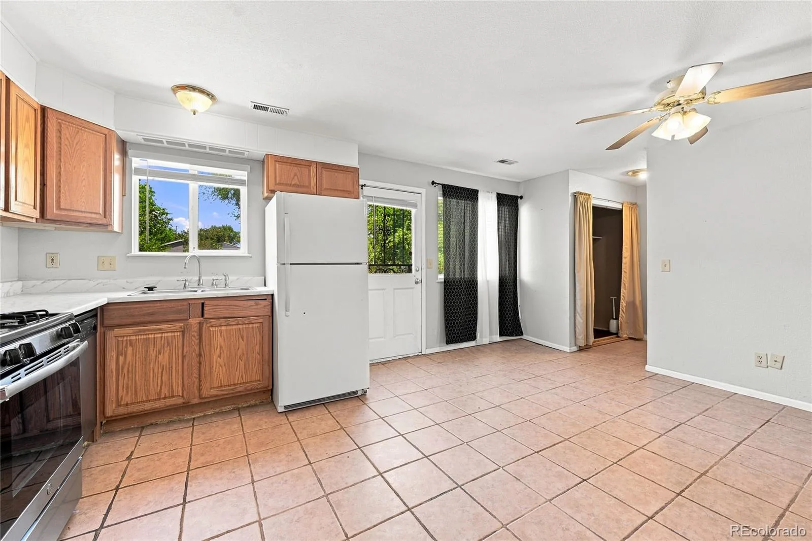 931 S Utica Street Denver CO 80219 | MLS #REC6032809 07282026013526 1600 16
