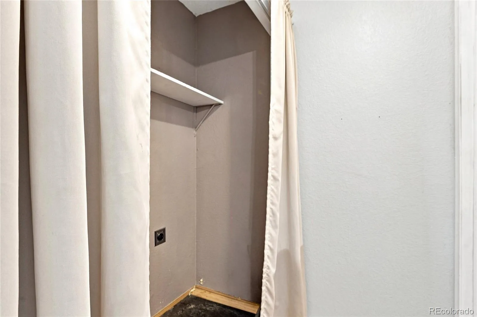 931 S Utica Street Denver CO 80219 | MLS #REC6032809 07282026013526 1600 17