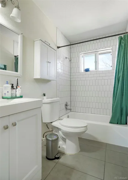 1570 Tamarac Street Denver CO 80220 | MLS #REC6032844 04212026002919 800 10