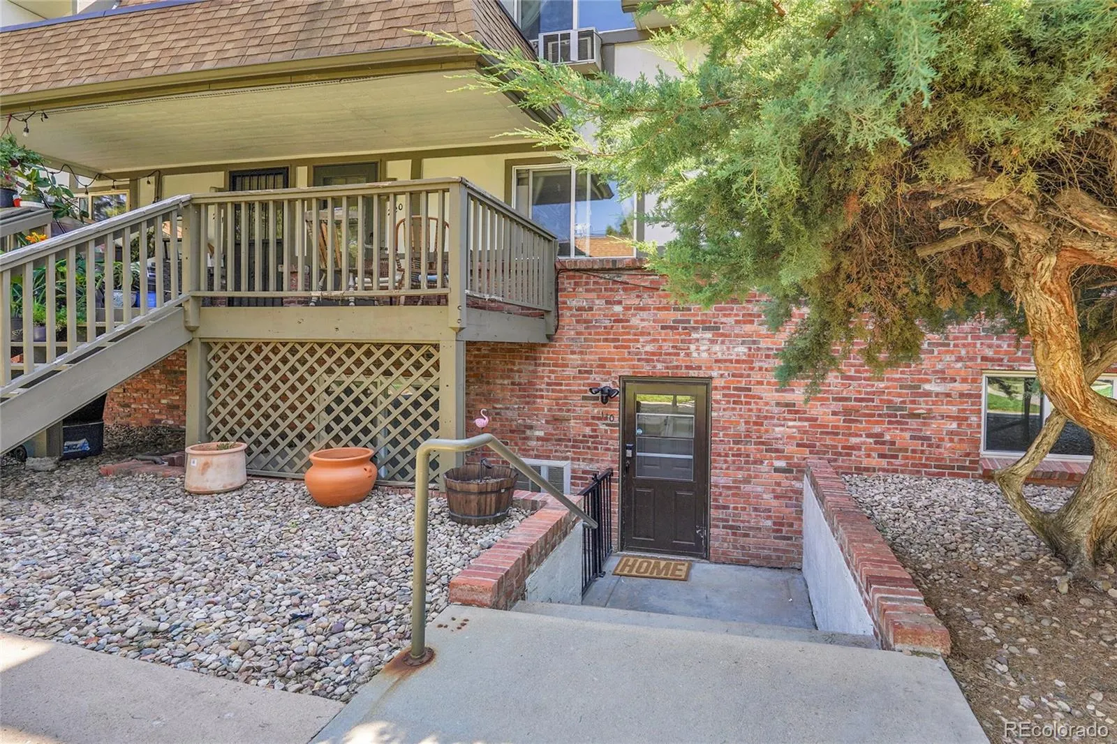 2700 S Holly Street #110 Denver CO 80222 MLS #REC6032947 04242026212423 1600 17