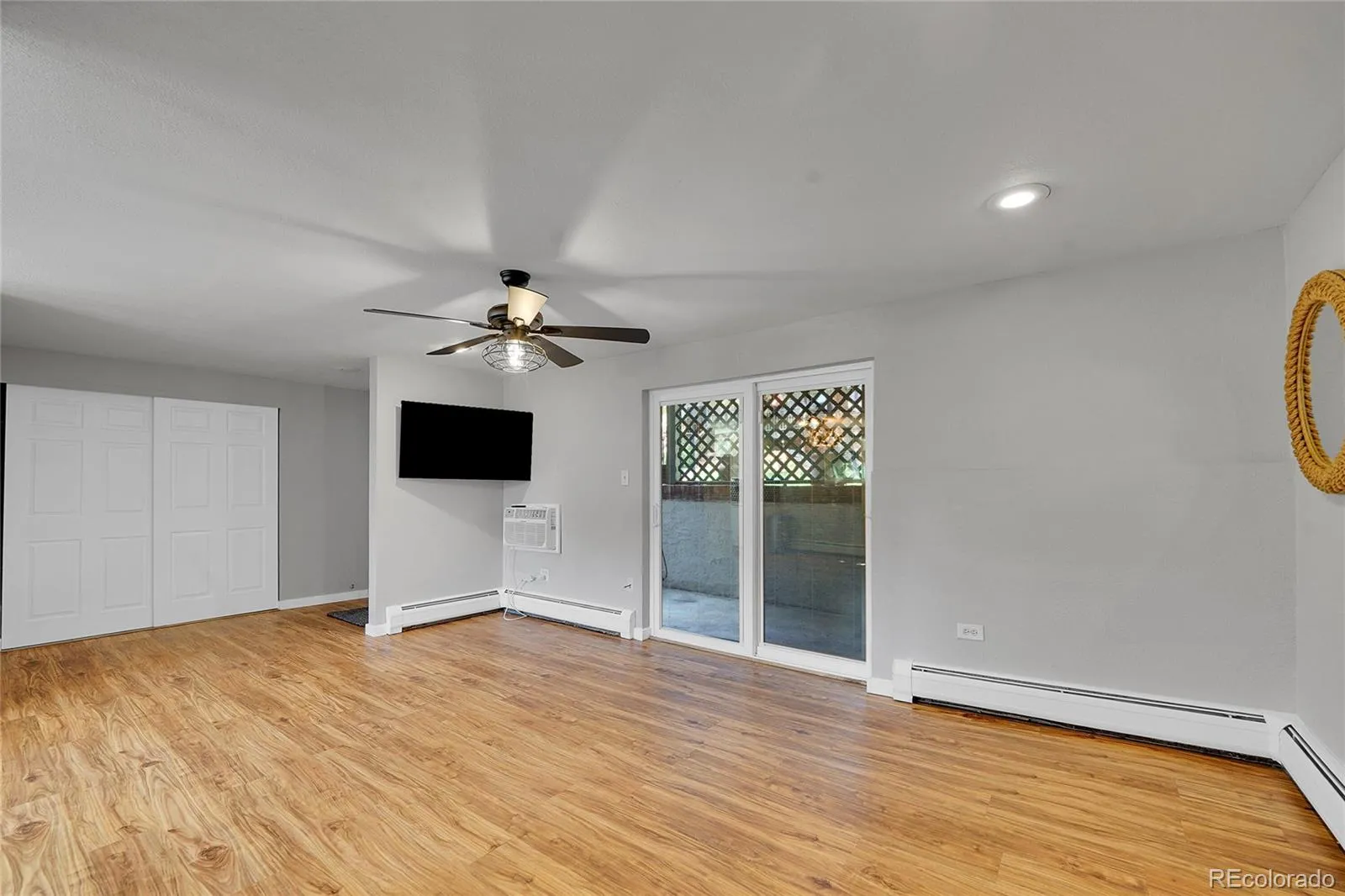 2700 S Holly Street #110 Denver CO 80222 MLS #REC6032947 04242026212423 1600 3