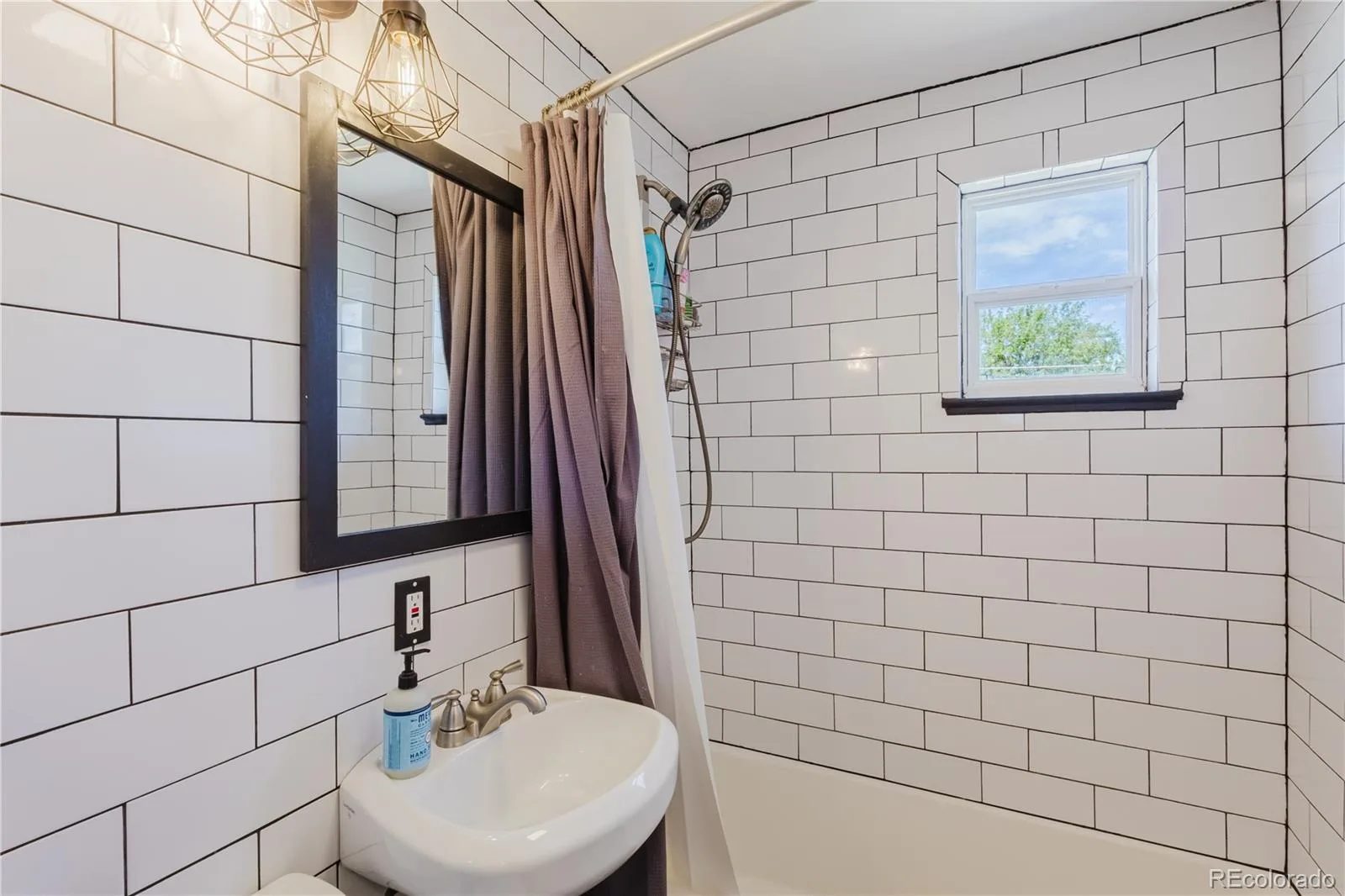 6125 W Exposition Avenue Lakewood CO 80226 MLS #REC6035874 06092026015950 1600 15