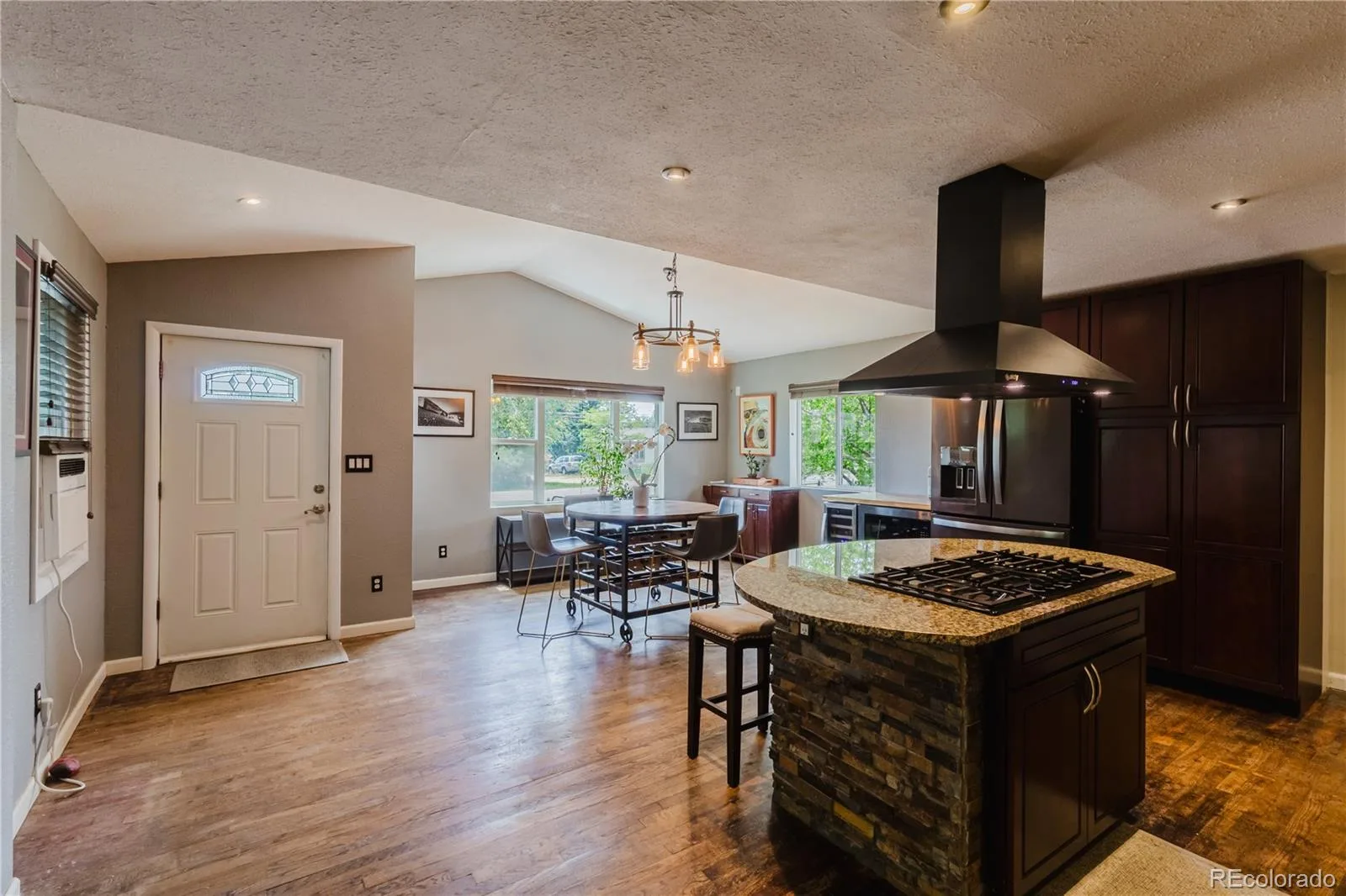 6125 W Exposition Avenue Lakewood CO 80226 MLS #REC6035874 06092026015950 1600 4