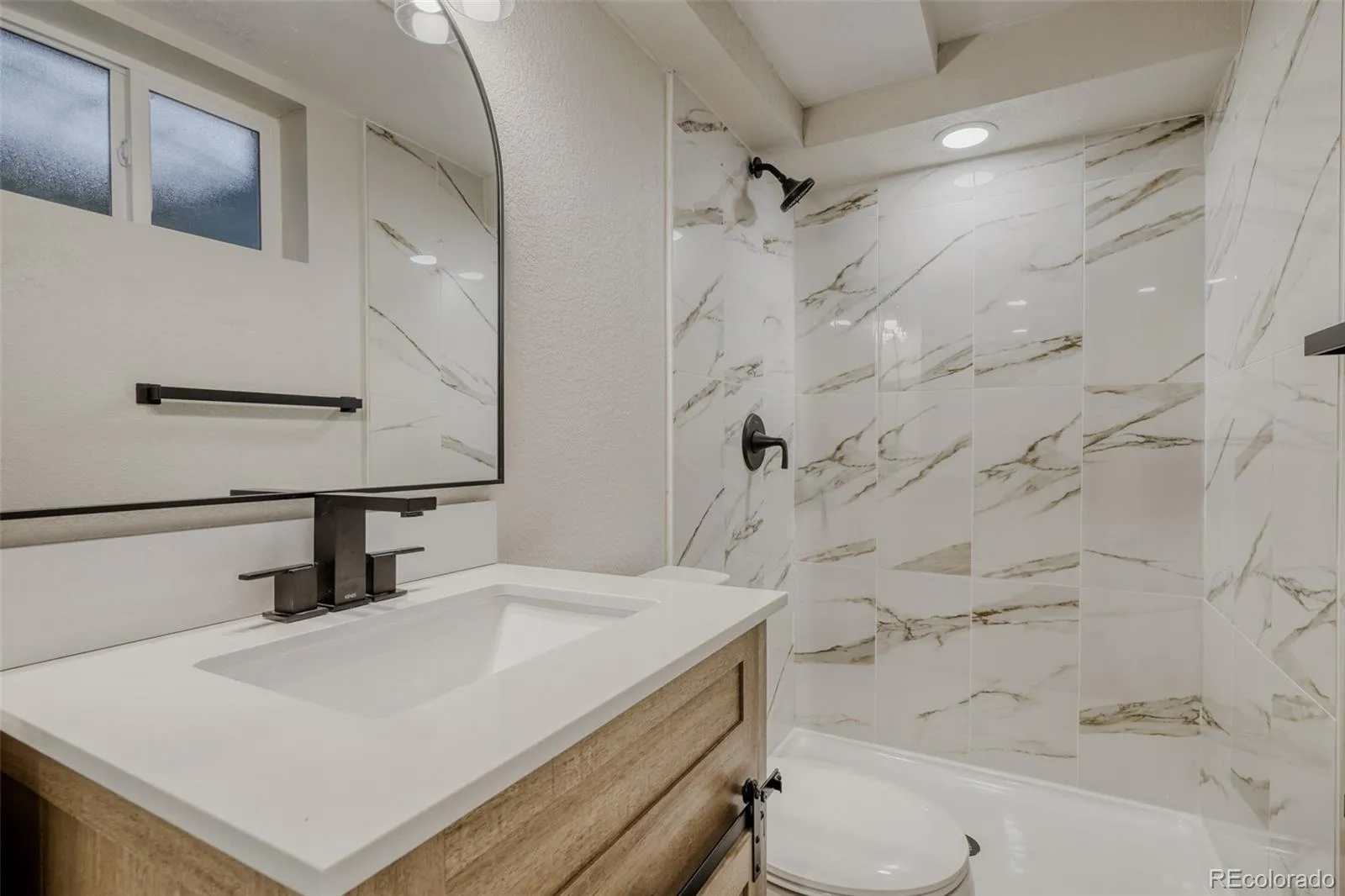 2123 S Olathe Street Aurora CO 80013 MLS #REC6036629 04302026195310 1600 23