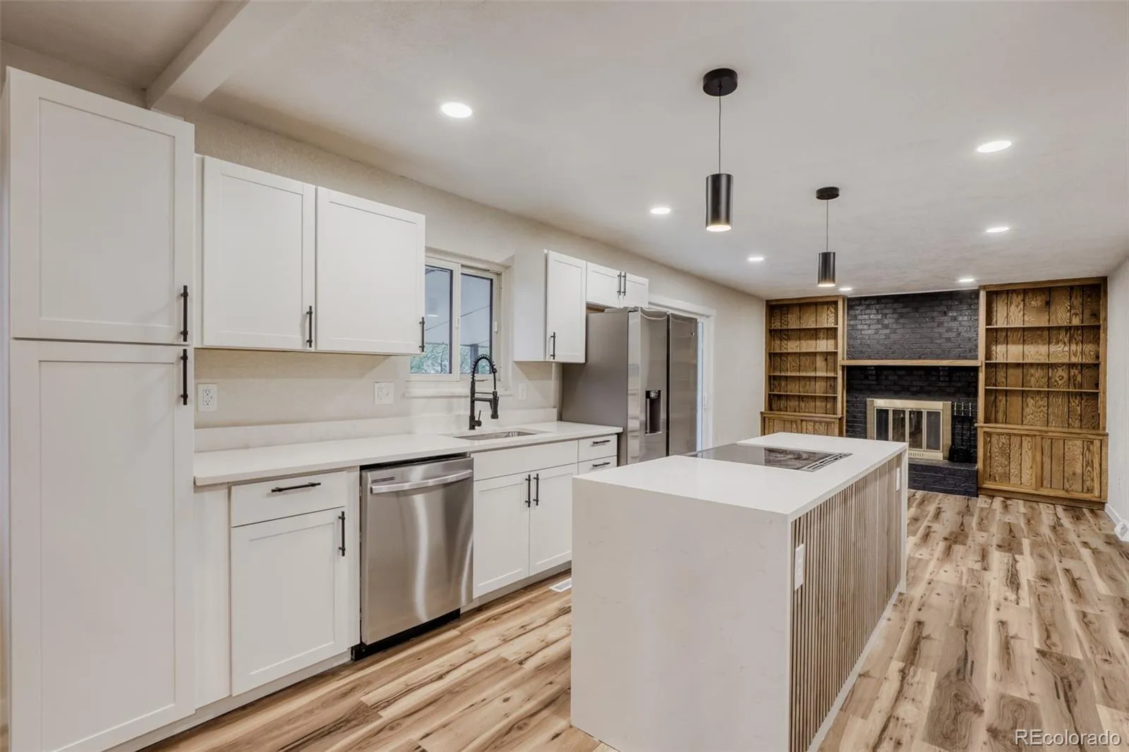 2123 S Olathe Street Aurora CO 80013 MLS #REC6036629 04302026195310 1600 5