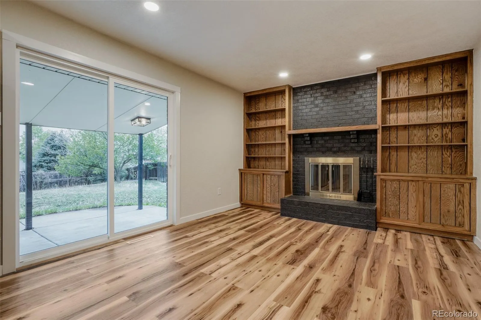 2123 S Olathe Street Aurora CO 80013 MLS #REC6036629 04302026195310 1600 6