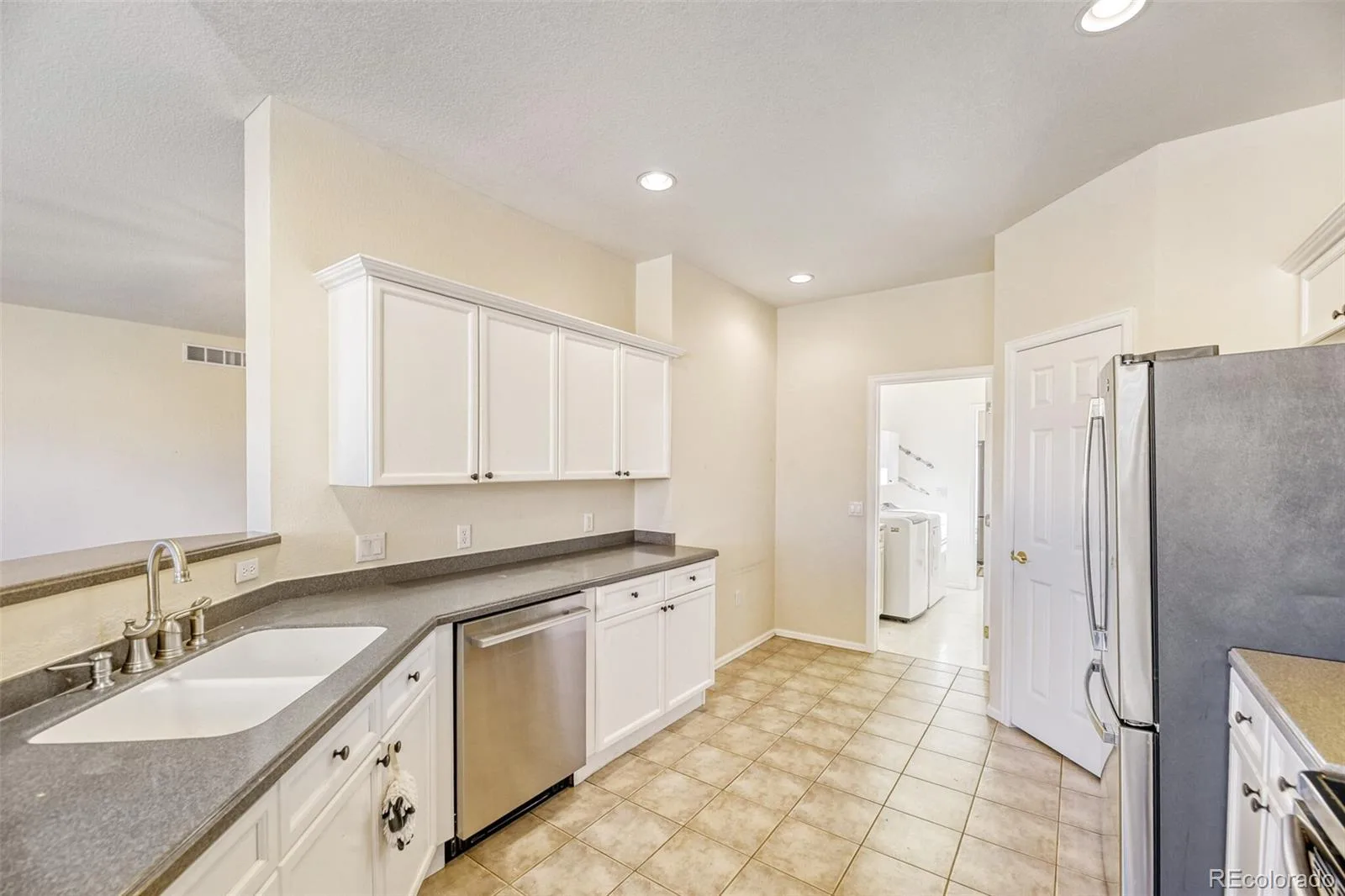 7769 S Algonquian Way Aurora CO 80016 | MLS #REC6036734 07302026180739 1600 11