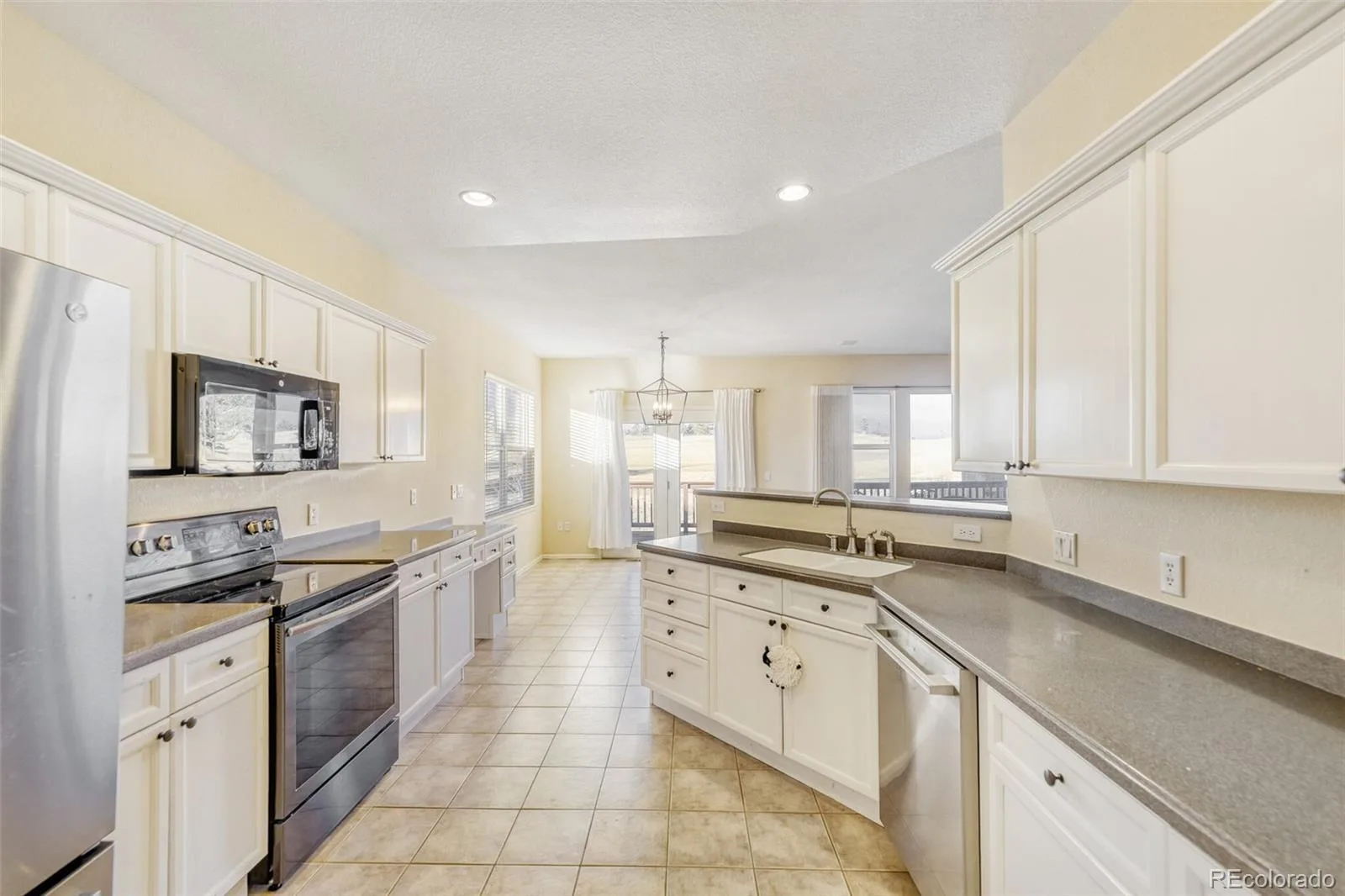 7769 S Algonquian Way Aurora CO 80016 | MLS #REC6036734 07302026180739 1600 13