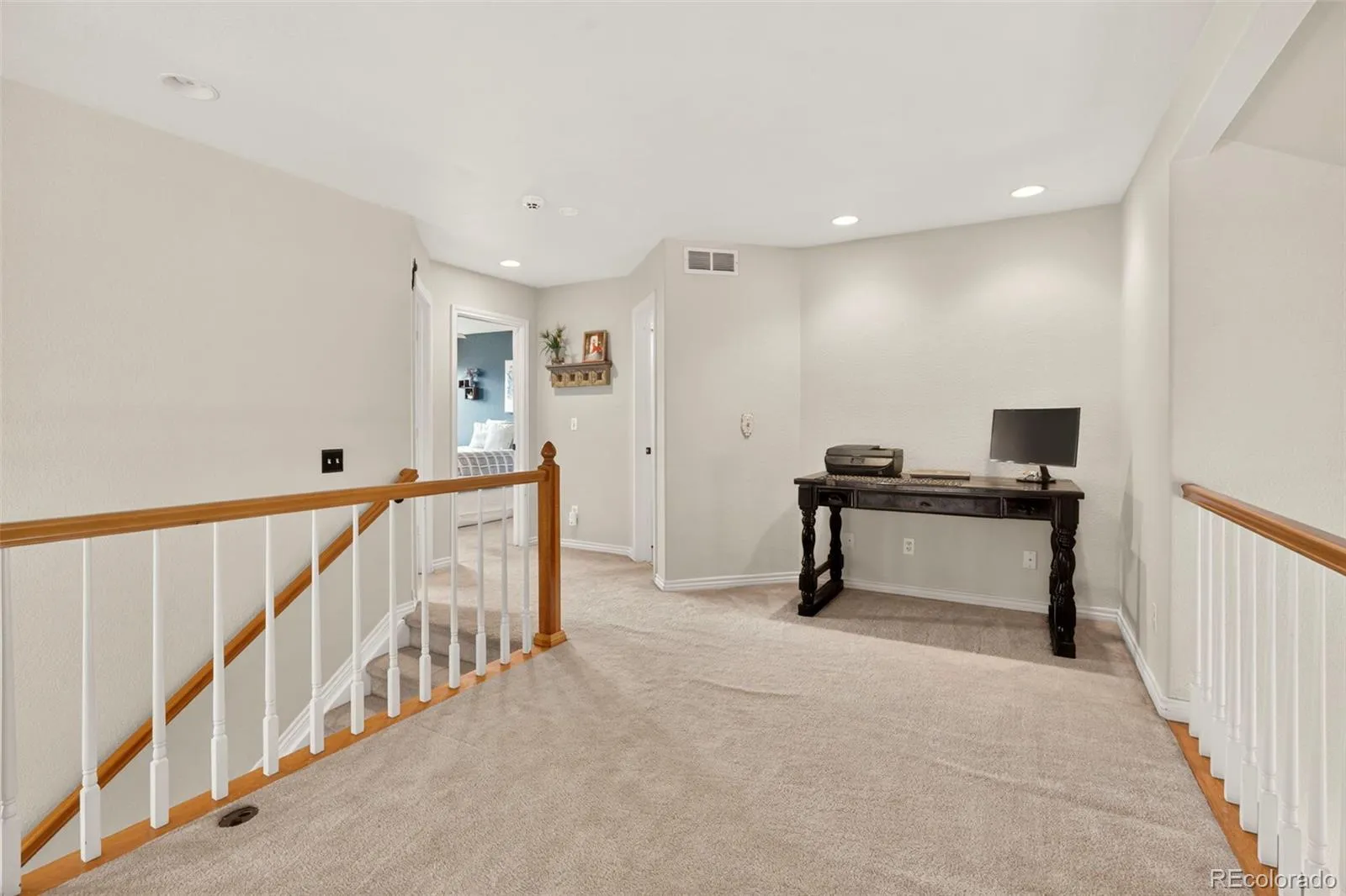 11405 W Coal Mine Drive Littleton CO 80127 MLS #REC6037480 05242026170439 1600 32