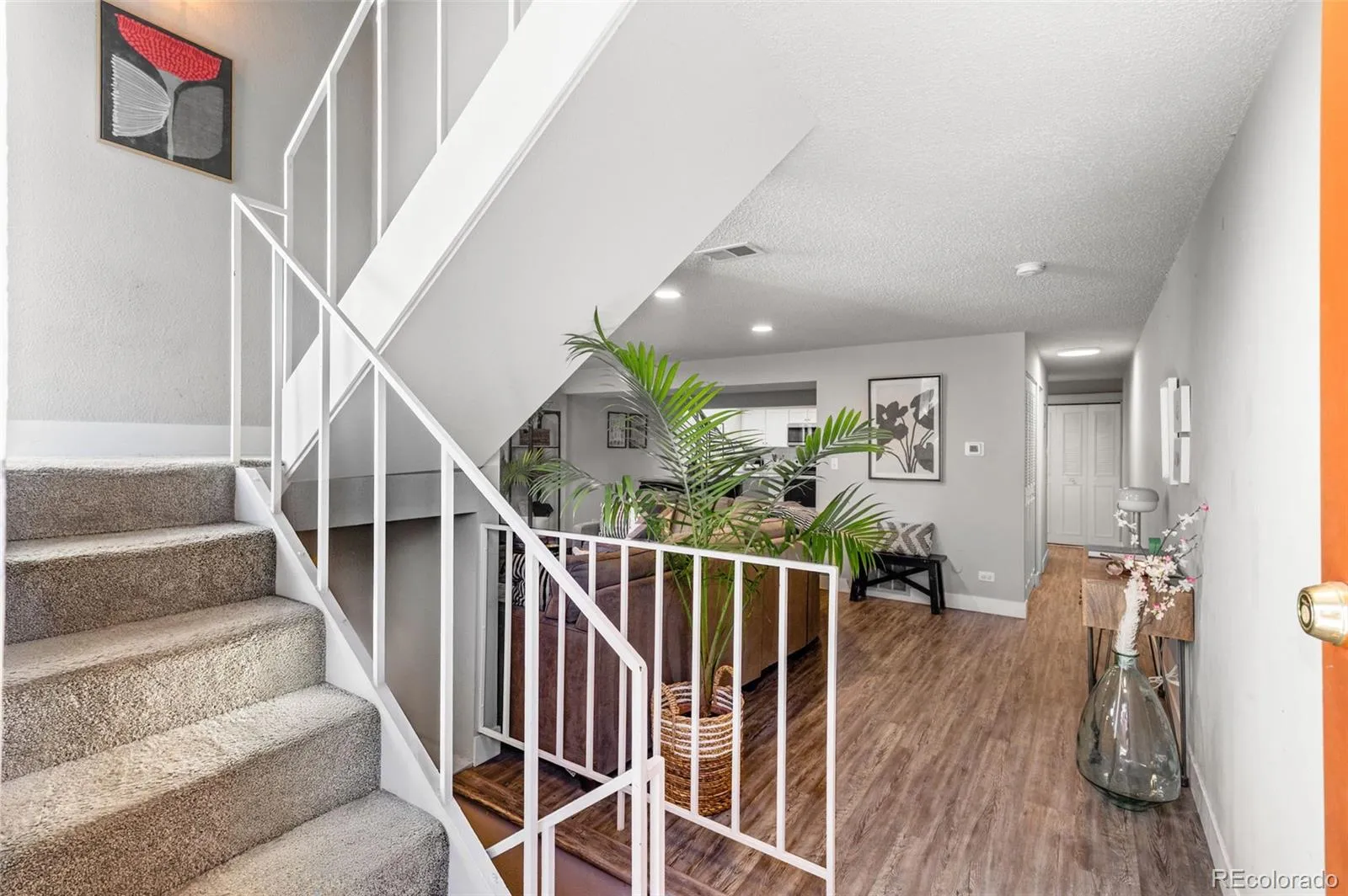 04152026151257 1600 12