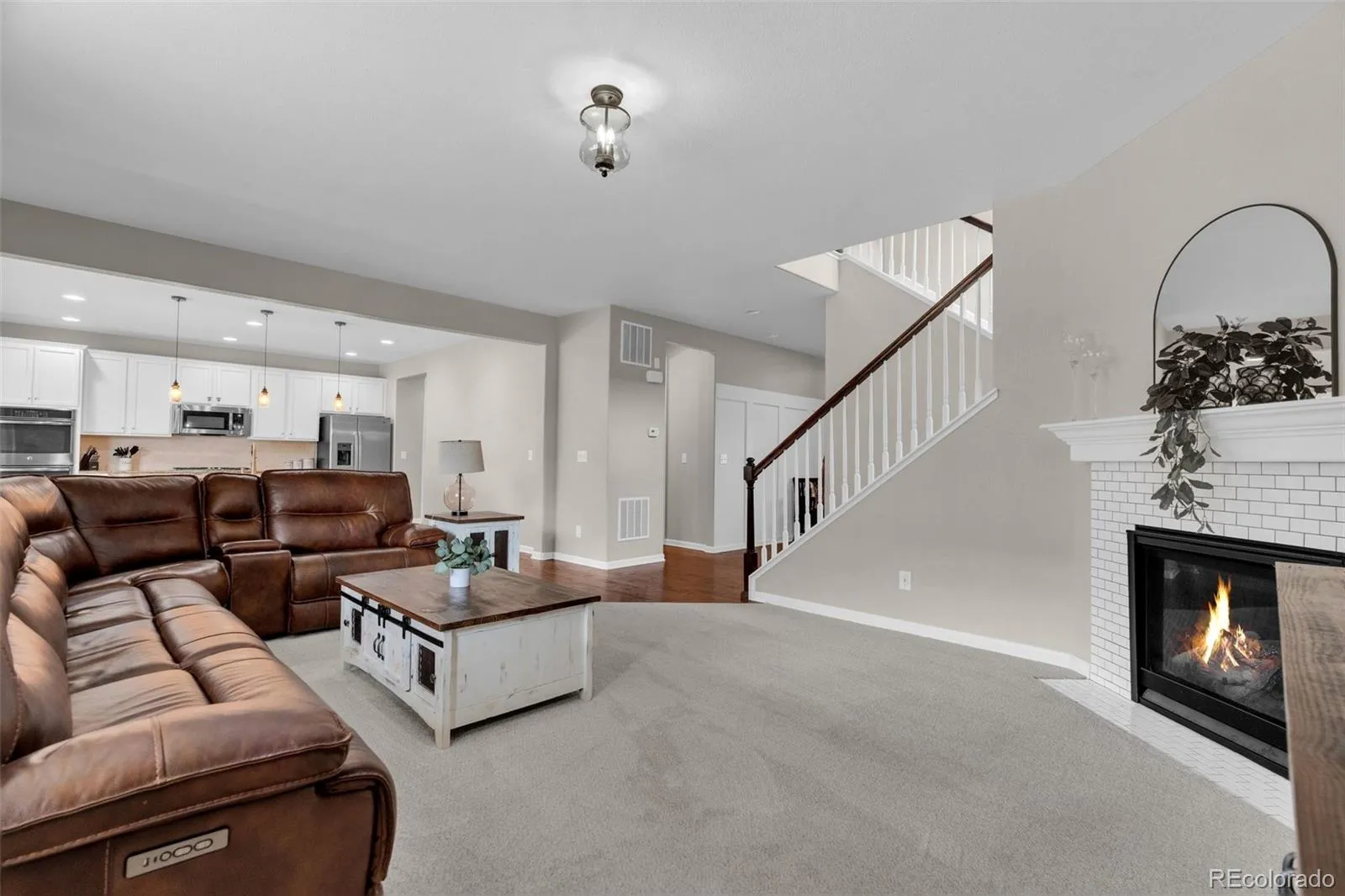 1990 Treetop Drive Castle Rock CO 80109 MLS #REC6040557 05052026041420 1600 11