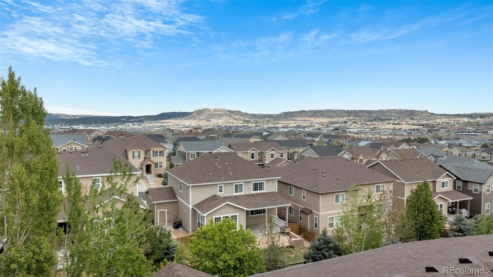 1990 Treetop Drive Castle Rock CO 80109 MLS #REC6040557 05052026041420 1600 41