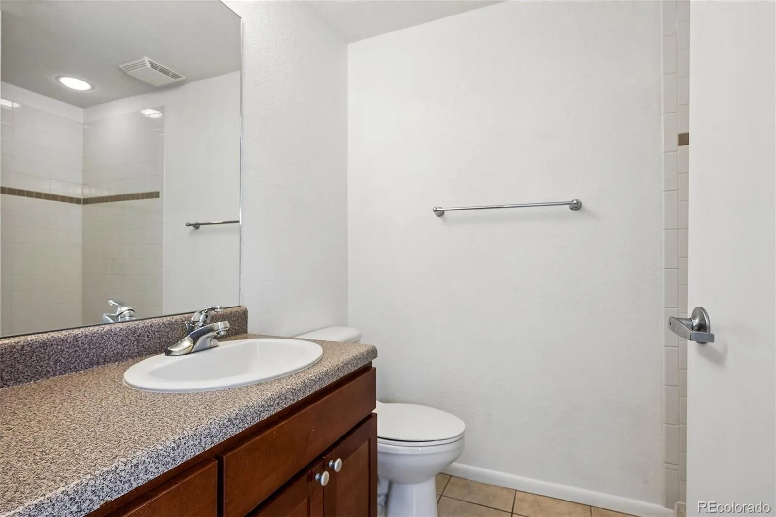 3195 Blake Street #207 Denver CO 80205 MLS #REC6040805 05302026172219 1600 14