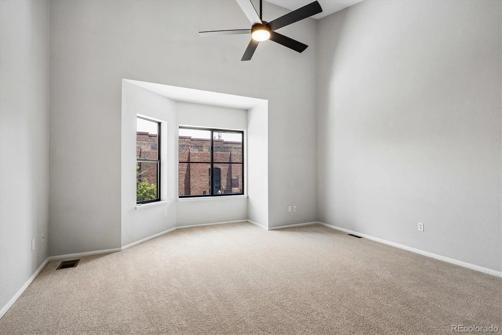 3195 Blake Street #207 Denver CO 80205 MLS #REC6040805 05302026172219 1600 16
