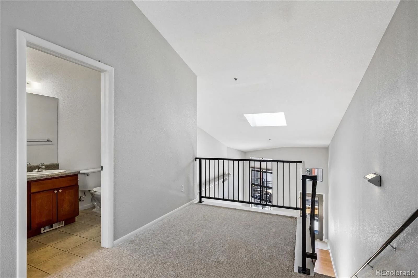 3195 Blake Street #207 Denver CO 80205 MLS #REC6040805 05302026172219 1600 21