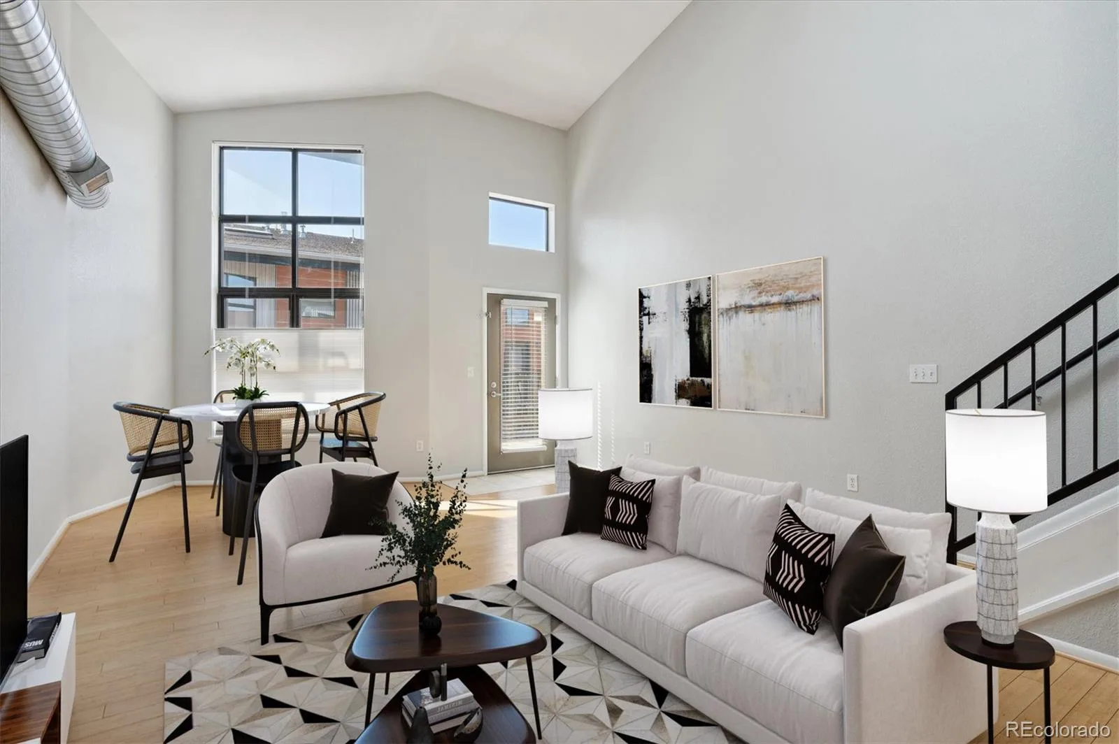 3195 Blake Street #207 Denver CO 80205 MLS #REC6040805 05302026172219 1600 7