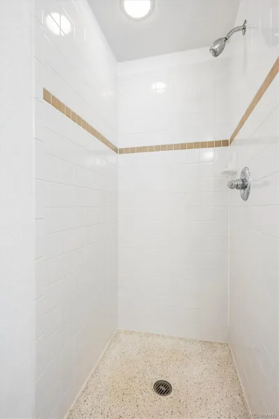 3195 Blake Street #207 Denver CO 80205 MLS #REC6040805 05302026172219 800 15