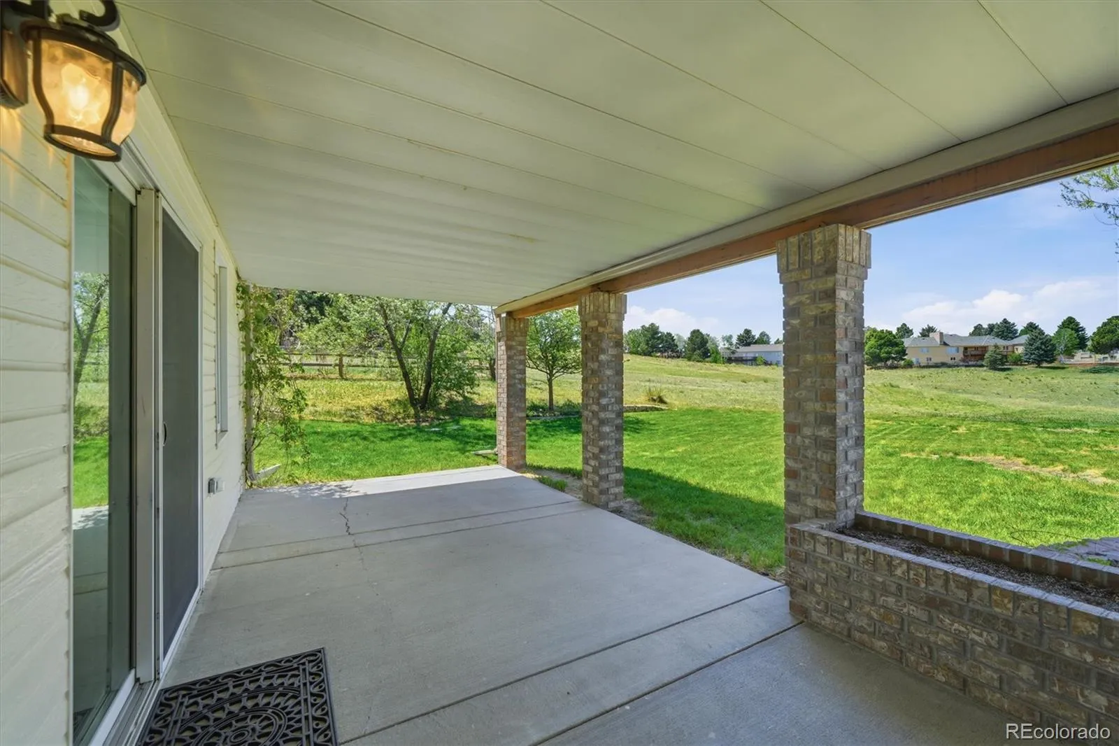 6929 S Chapparal E Circle Centennial CO 80016 MLS #REC6041819 05162026050248 1600 44