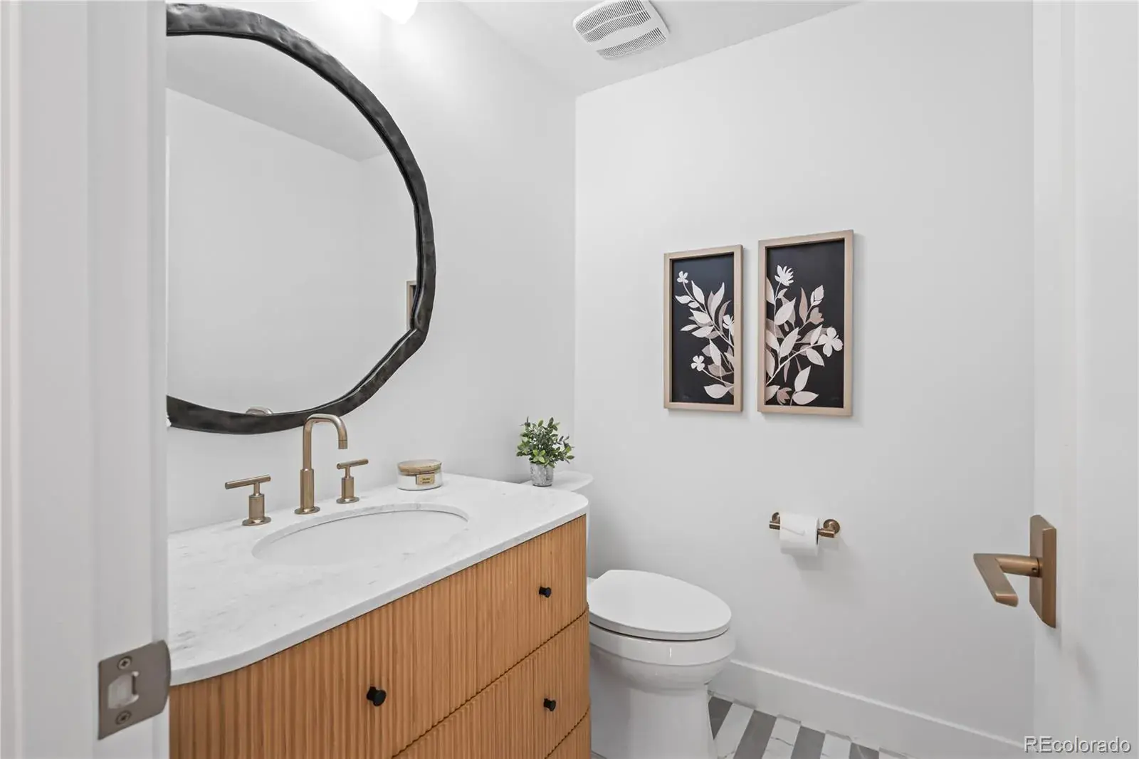 01212026205013 1600 16