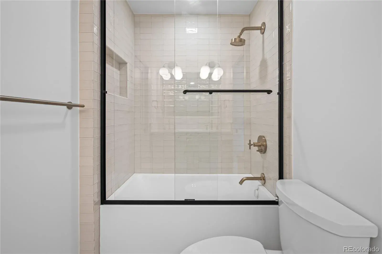 01212026205013 1600 20