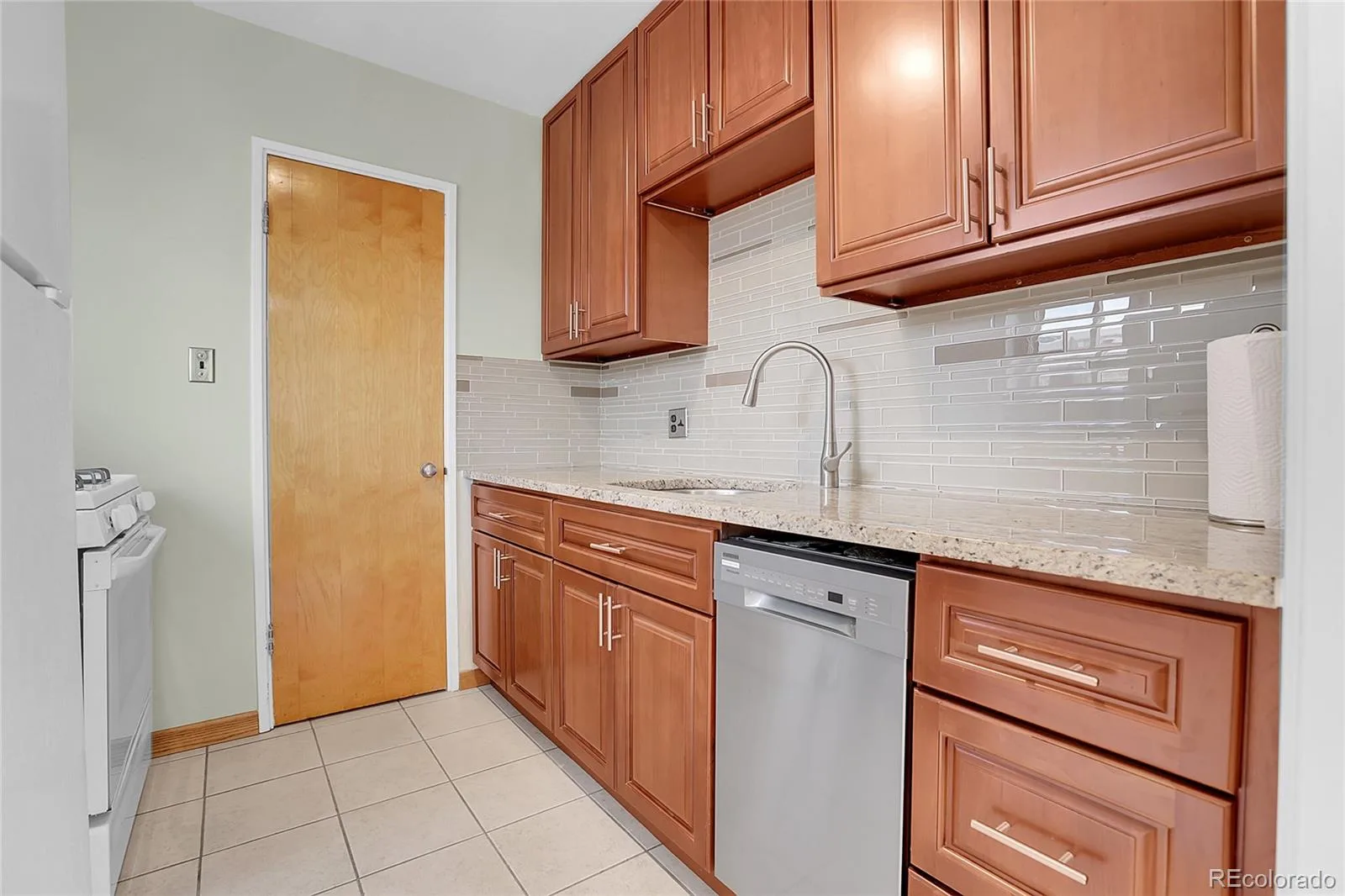 1175 N Emerson Street #202 Denver CO 80218 | MLS #REC6043716 06292026143156 1600 13