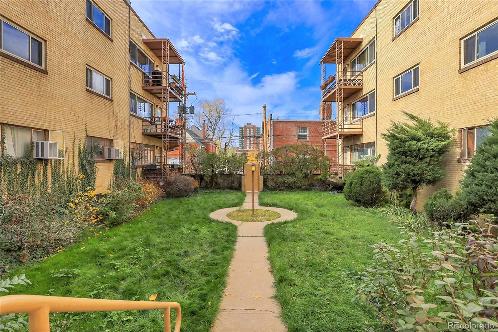 1175 N Emerson Street #202 Denver CO 80218 | MLS #REC6043716 06292026143156 1600 29