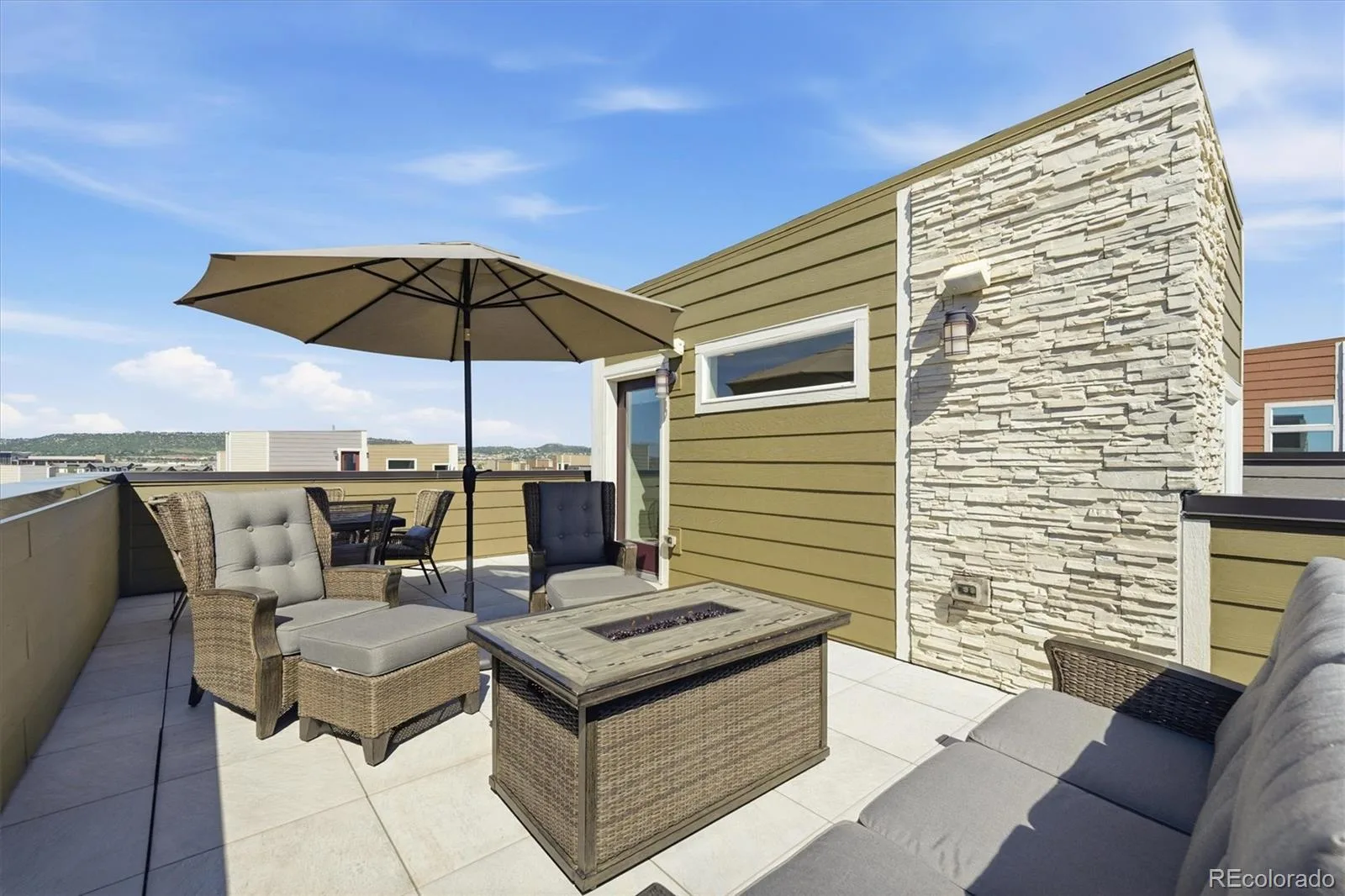 3617 Mykonos Drive Castle Rock CO 80109 | MLS #REC6045000 08082026034835 1600 33
