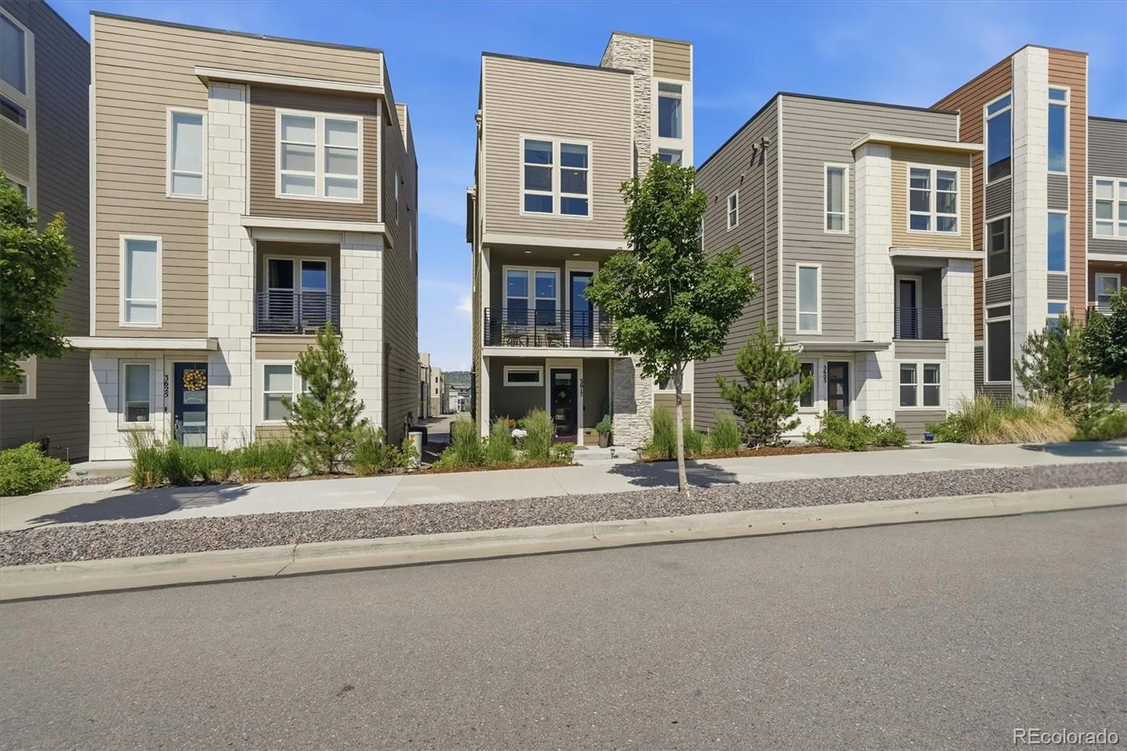 3617 Mykonos Drive Castle Rock CO 80109 | MLS #REC6045000 08082026034835 1600 39