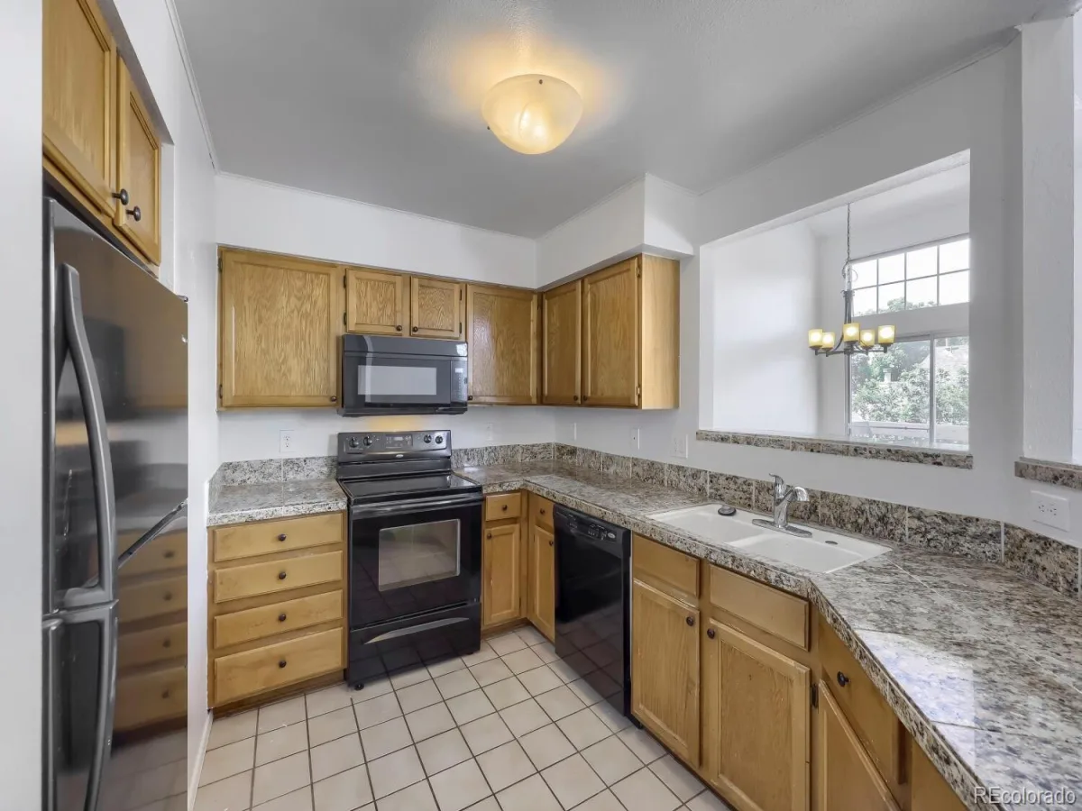 1470 S Quebec Way #129 Denver CO 80231 | MLS #REC6045792 08062026153218 1200 13