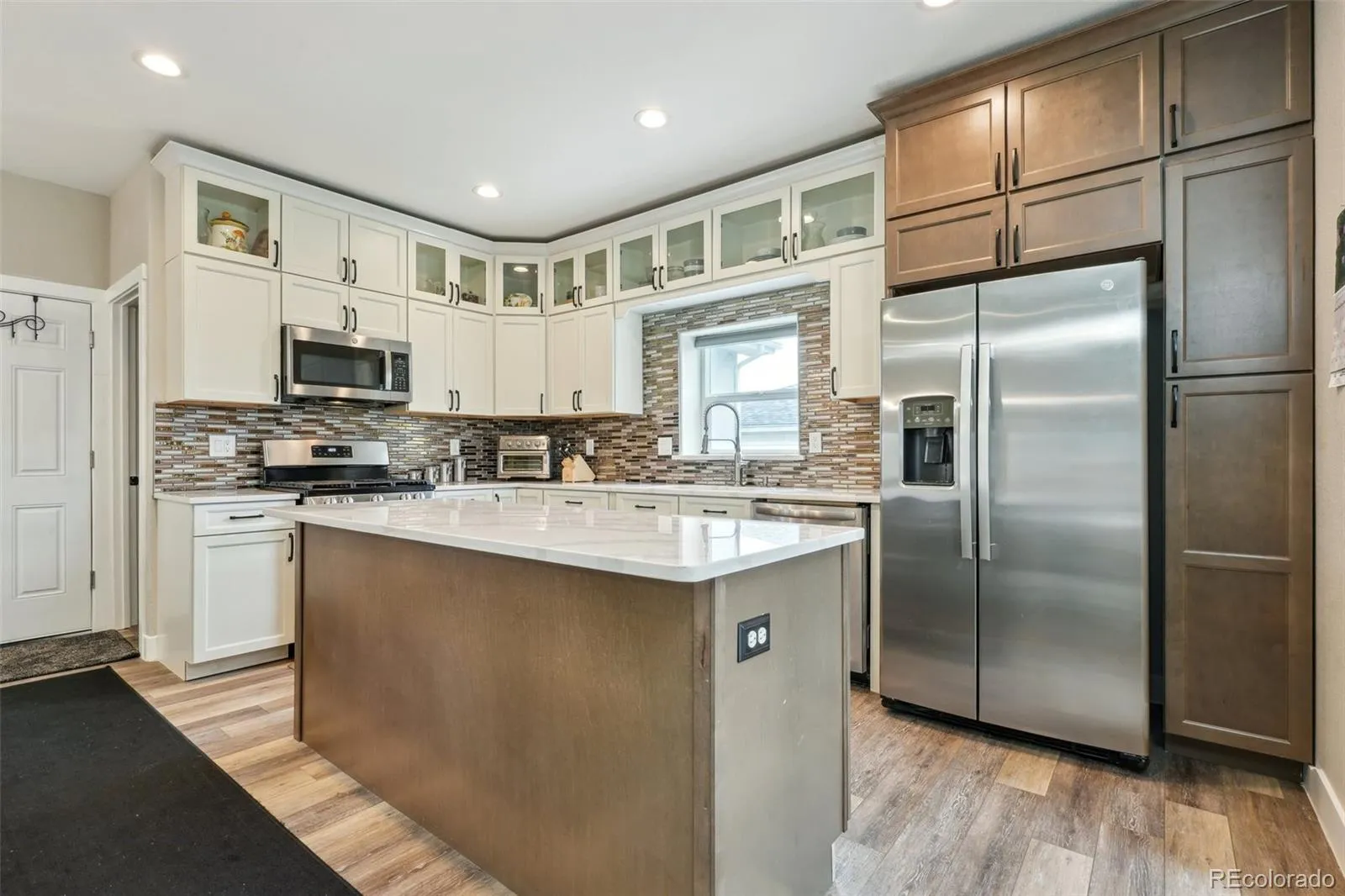 04182026220335 1600 1