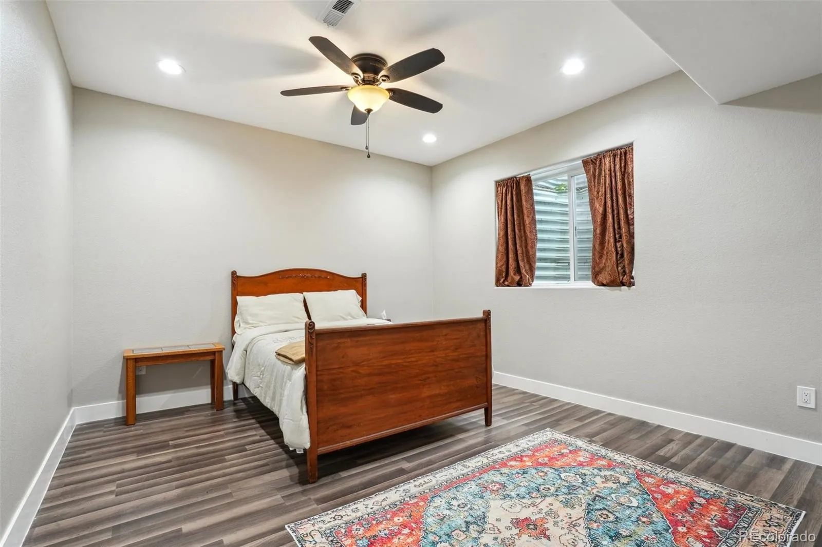 04182026220335 1600 20