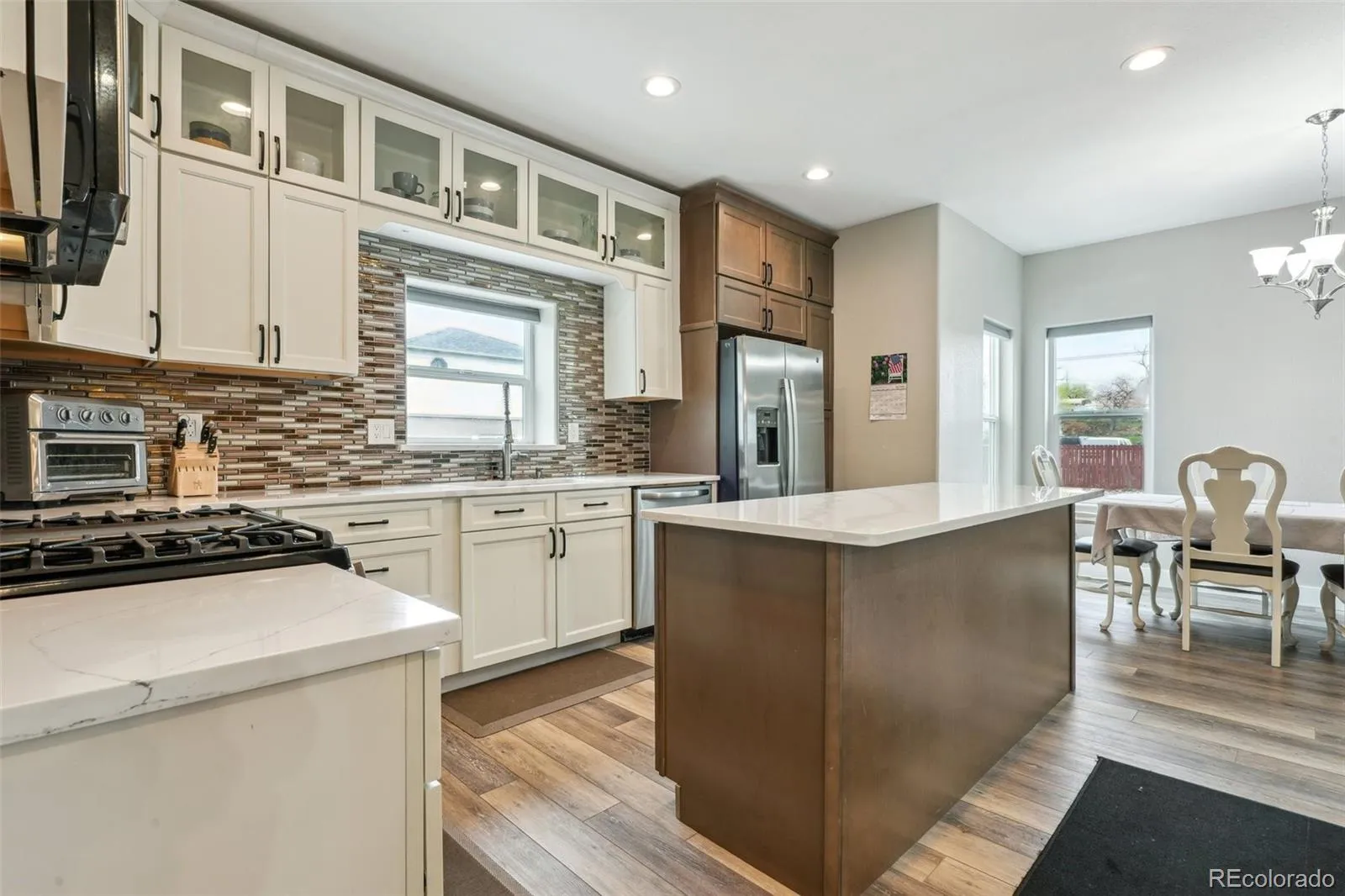 04182026220335 1600 4