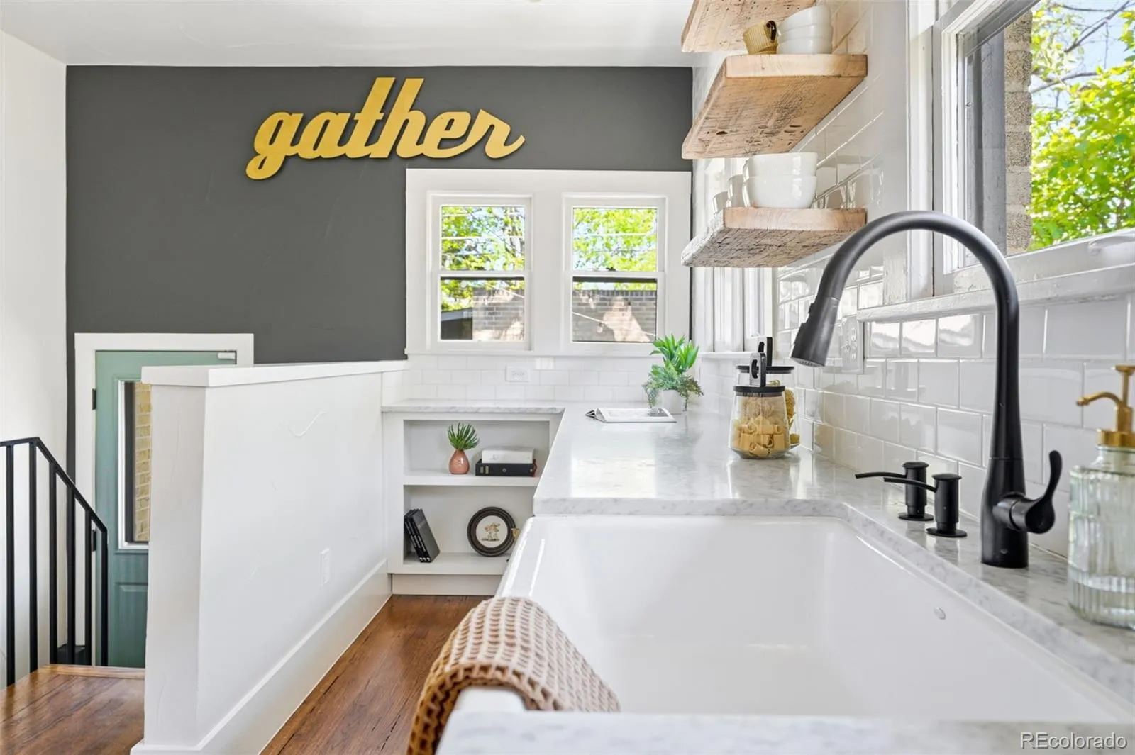 04162026201122 1600 16