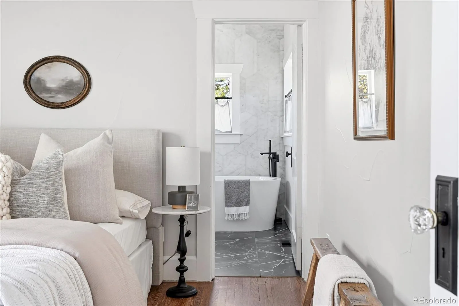 04162026201122 1600 18