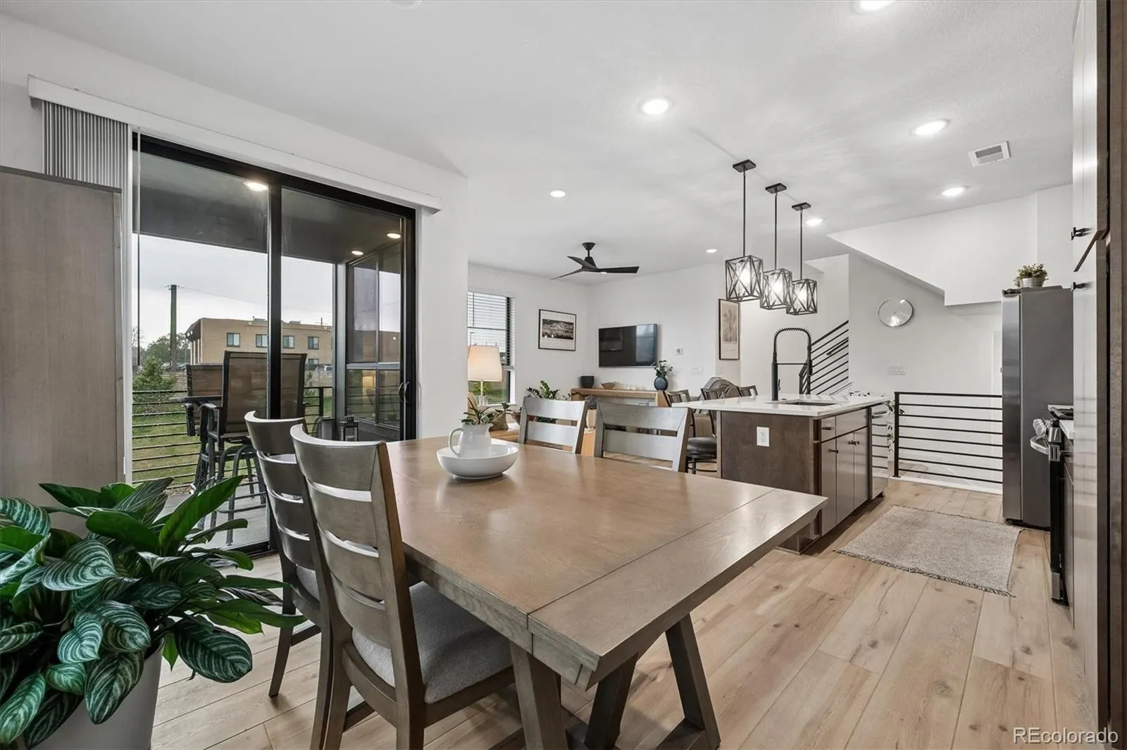 2064 S Holly Street #2-6 Denver CO 80222 MLS #REC6048239 05012026172740 1600 12