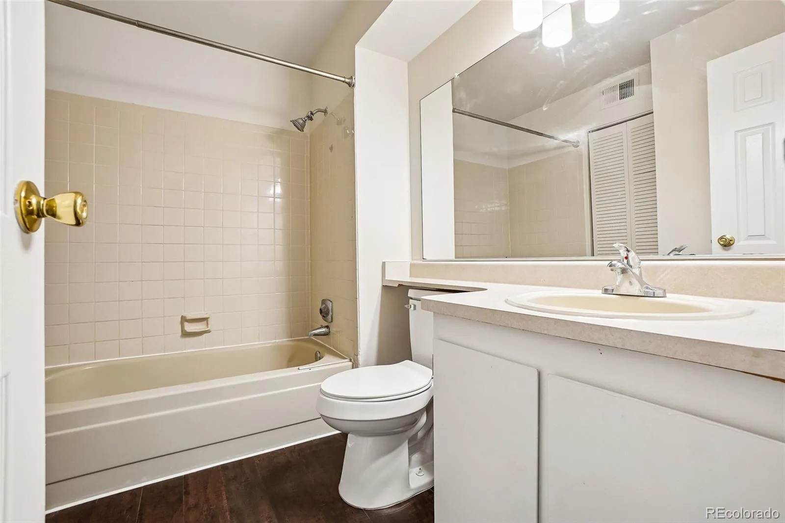921 S Walden Street #206 Aurora CO 80017 | MLS #REC6048626 08062026205114 1600 12