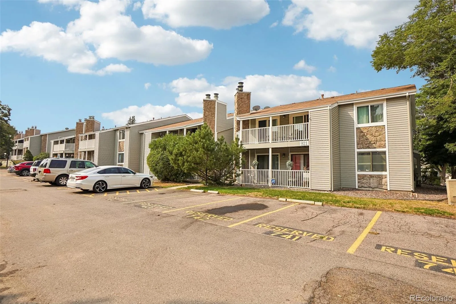 921 S Walden Street #206 Aurora CO 80017 | MLS #REC6048626 08062026205114 1600 23