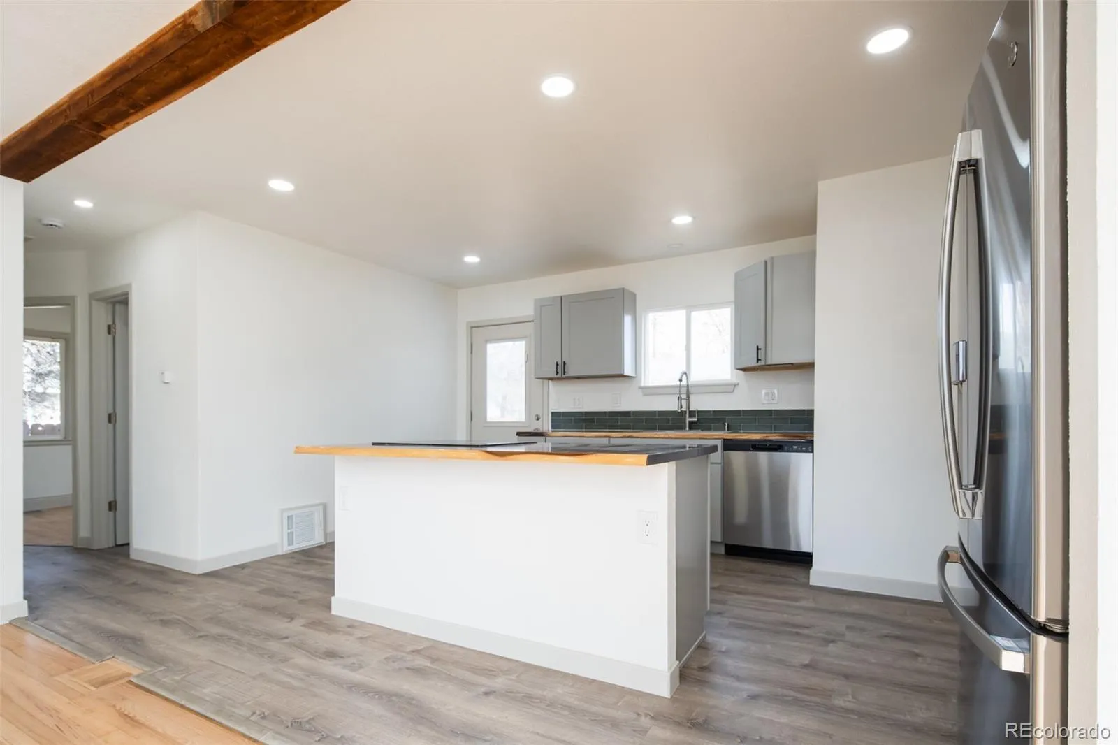 04212026183811 1600 18