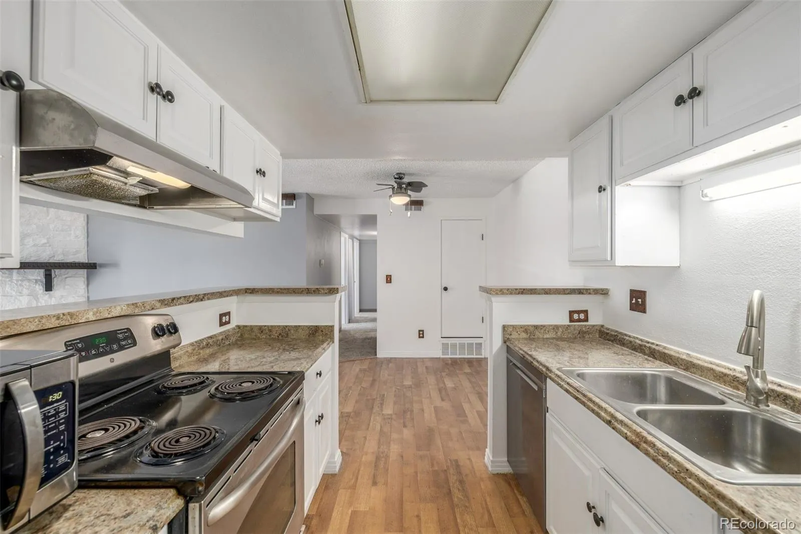 13494 E Jewell Avenue #201 Aurora CO 80012 MLS #REC6049815 04132026150251 1600 16