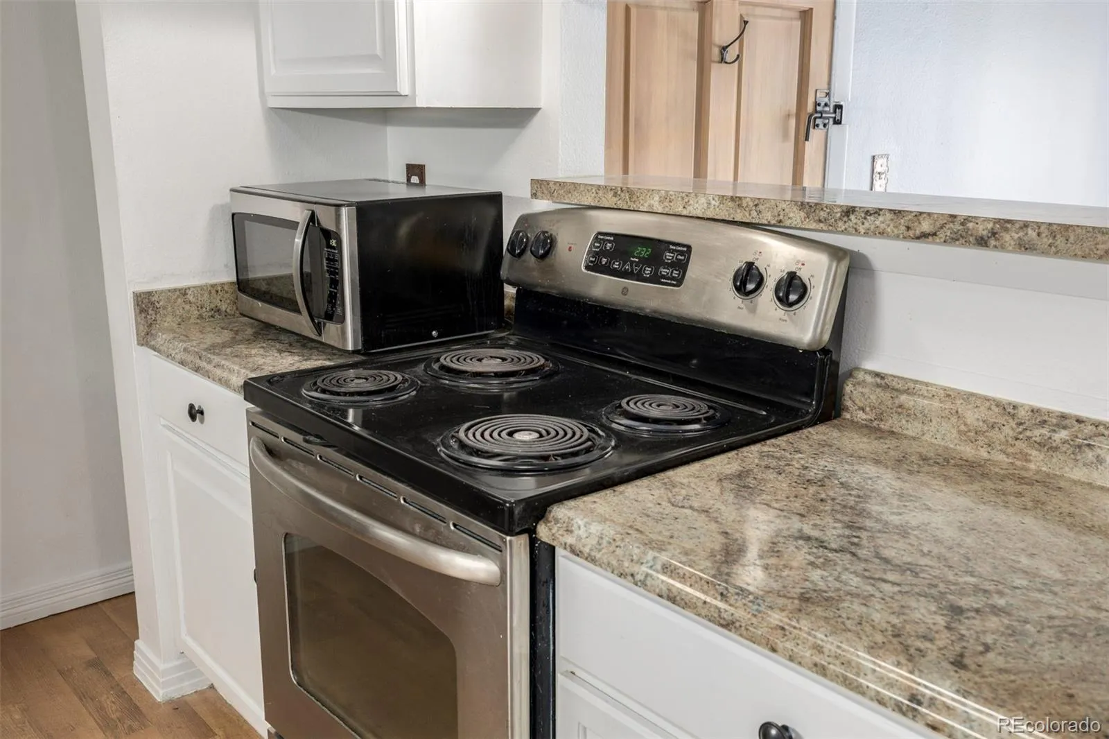 13494 E Jewell Avenue #201 Aurora CO 80012 MLS #REC6049815 04132026150251 1600 18