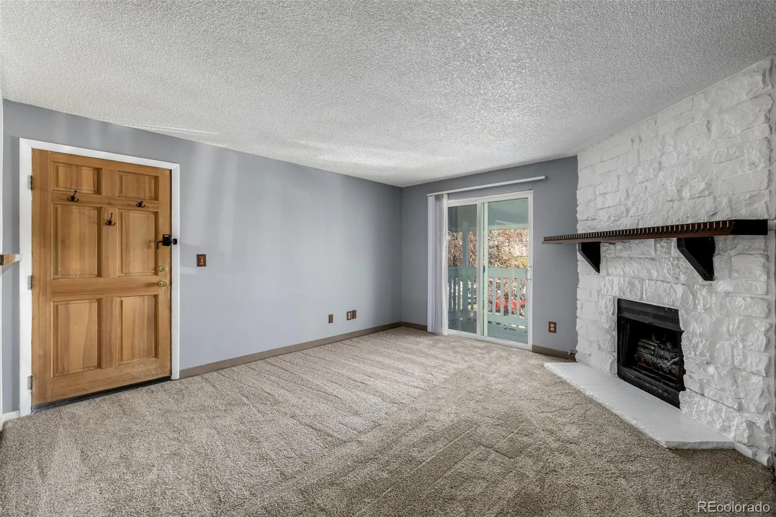 13494 E Jewell Avenue #201 Aurora CO 80012 | MLS #REC6049815 09292026011642 1600 4