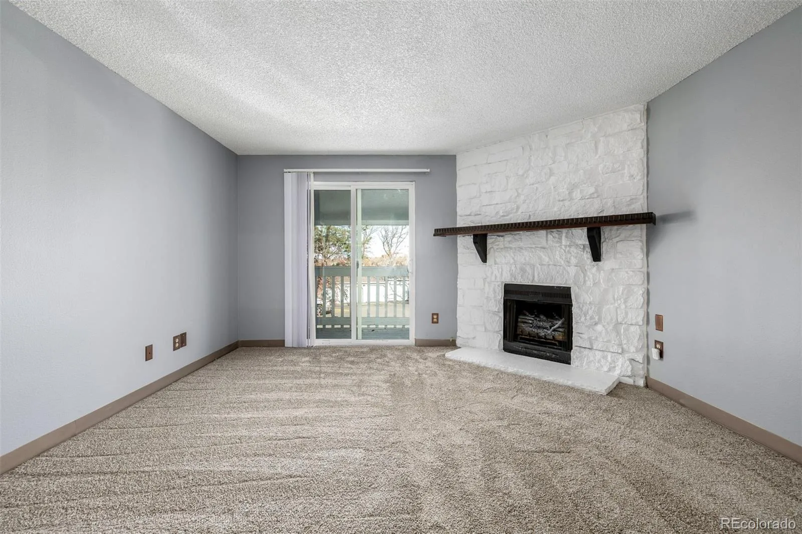 13494 E Jewell Avenue #201 Aurora CO 80012 | MLS #REC6049815 09292026011642 1600 5