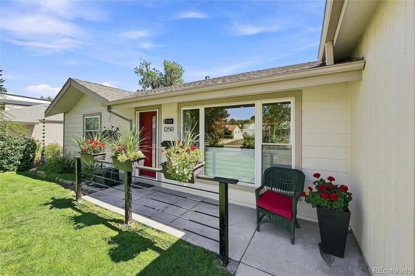 1250 S Elm Street Denver CO 80246 | MLS #REC6050133 09222026113636 1600 2