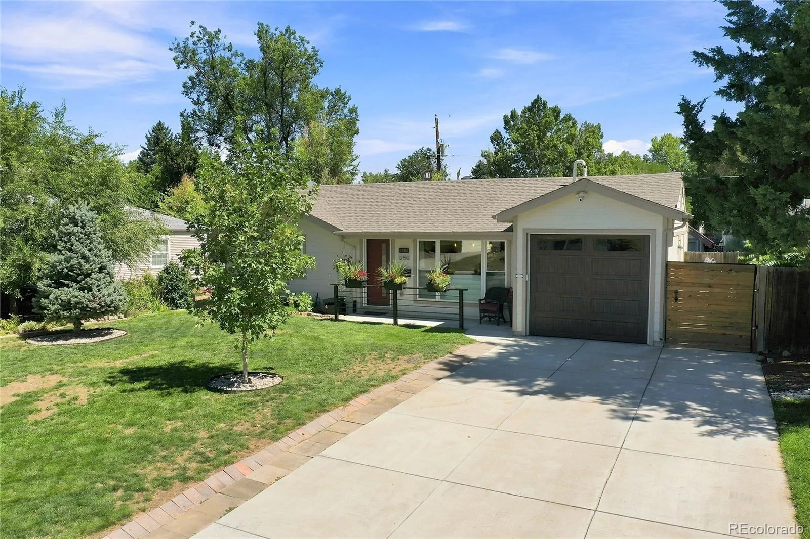 1250 S Elm Street Denver CO 80246 | MLS #REC6050133 09222026113636 1600 31