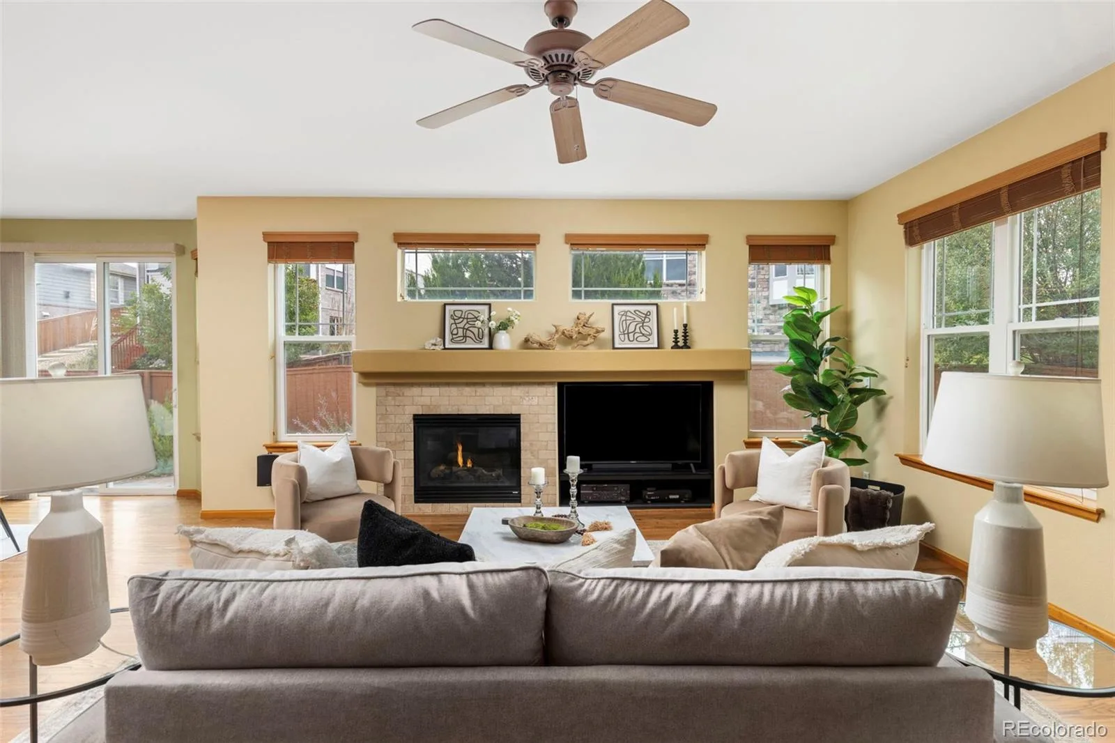 5344 S Haleyville Street Aurora CO 80016 | MLS #REC6050413 09252026180115 1600 10