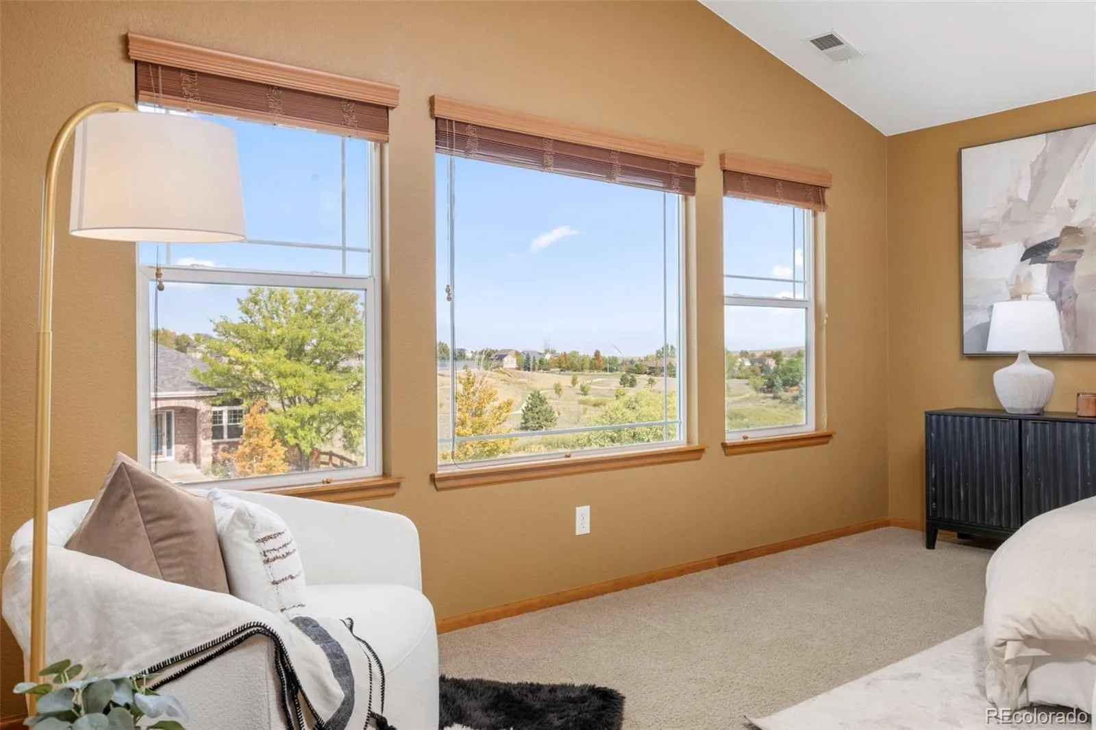 5344 S Haleyville Street Aurora CO 80016 | MLS #REC6050413 09252026180115 1600 23