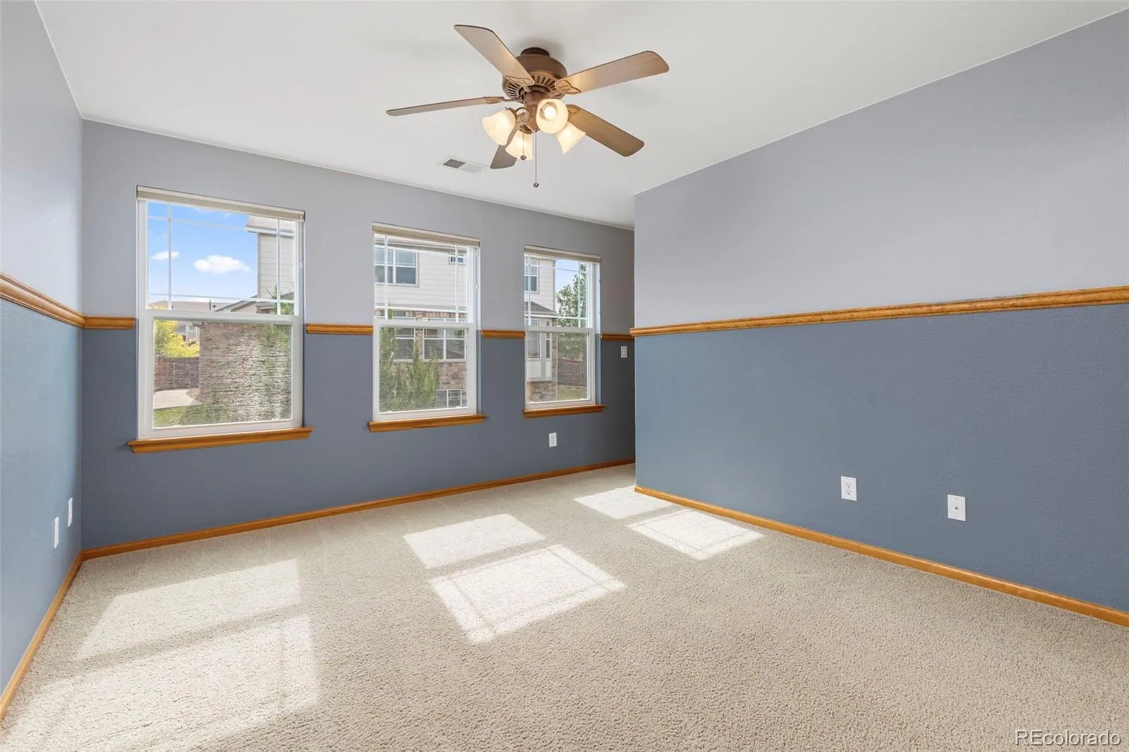 5344 S Haleyville Street Aurora CO 80016 | MLS #REC6050413 09252026180115 1600 32