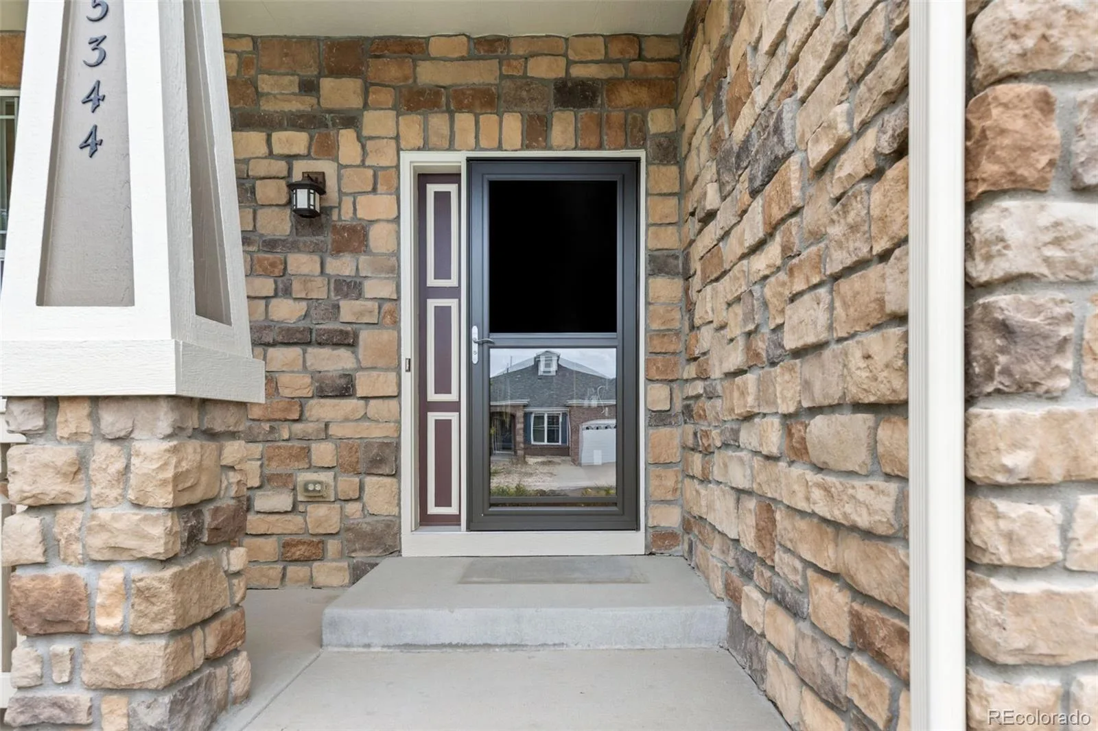 5344 S Haleyville Street Aurora CO 80016 | MLS #REC6050413 09252026180115 1600 4