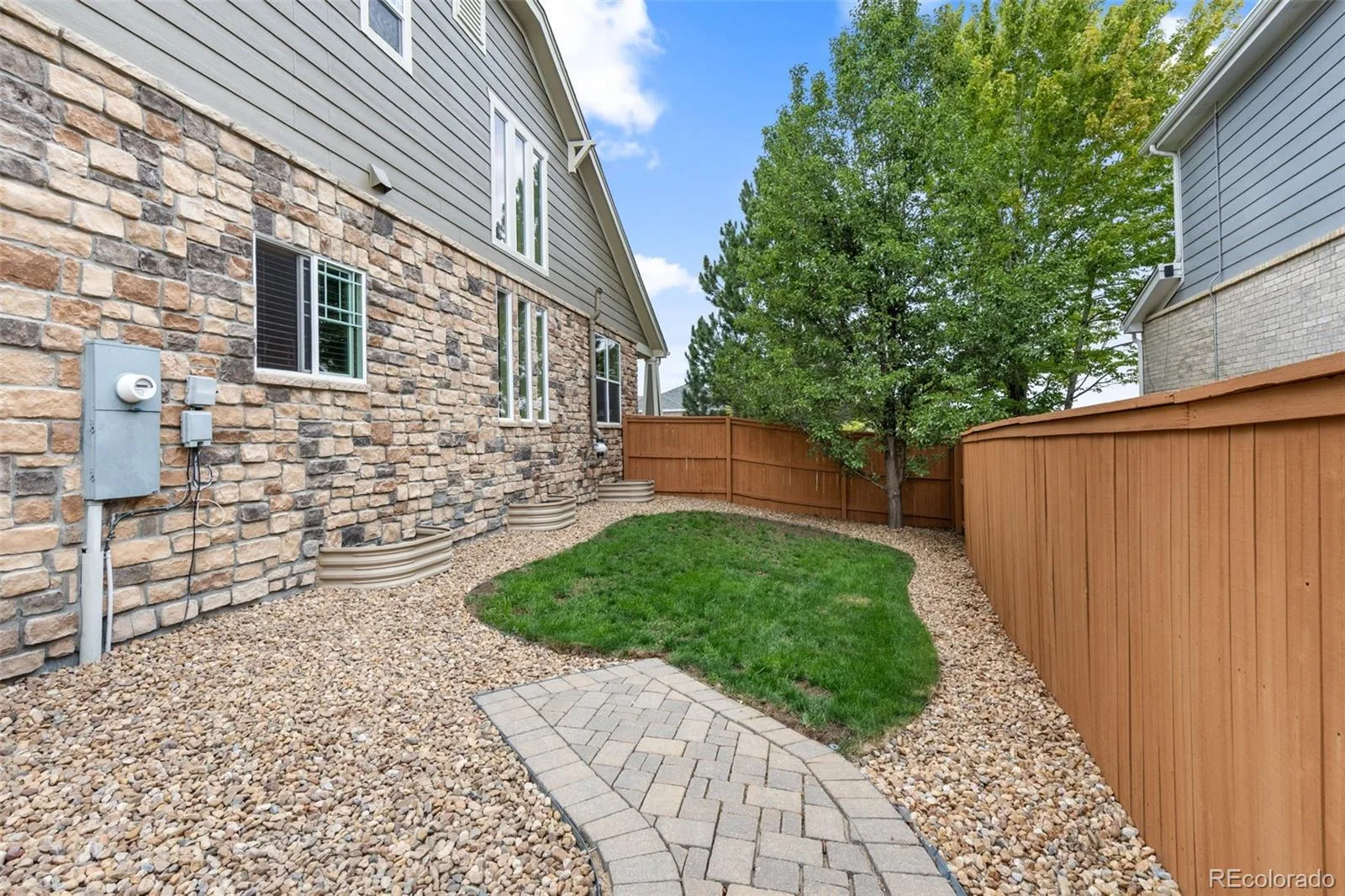 5344 S Haleyville Street Aurora CO 80016 | MLS #REC6050413 09252026180115 1600 41