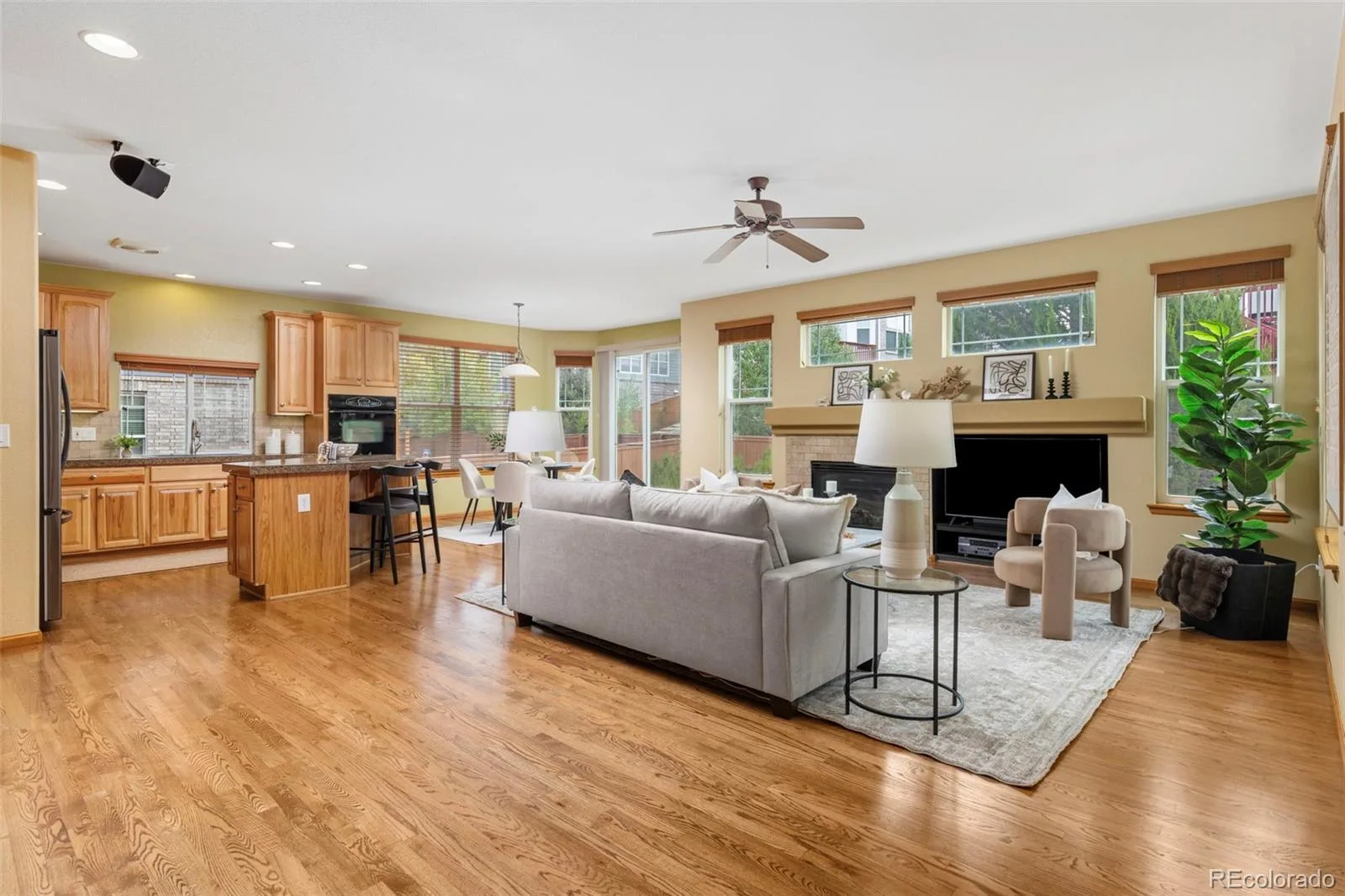 5344 S Haleyville Street Aurora CO 80016 | MLS #REC6050413 09252026180115 1600 9